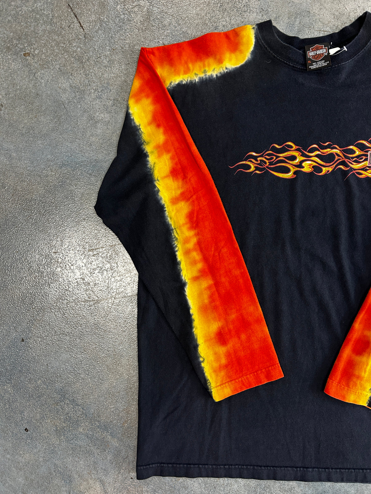 Vintage Harley Davidson Ventura Flaming Long sleeve Black Tee