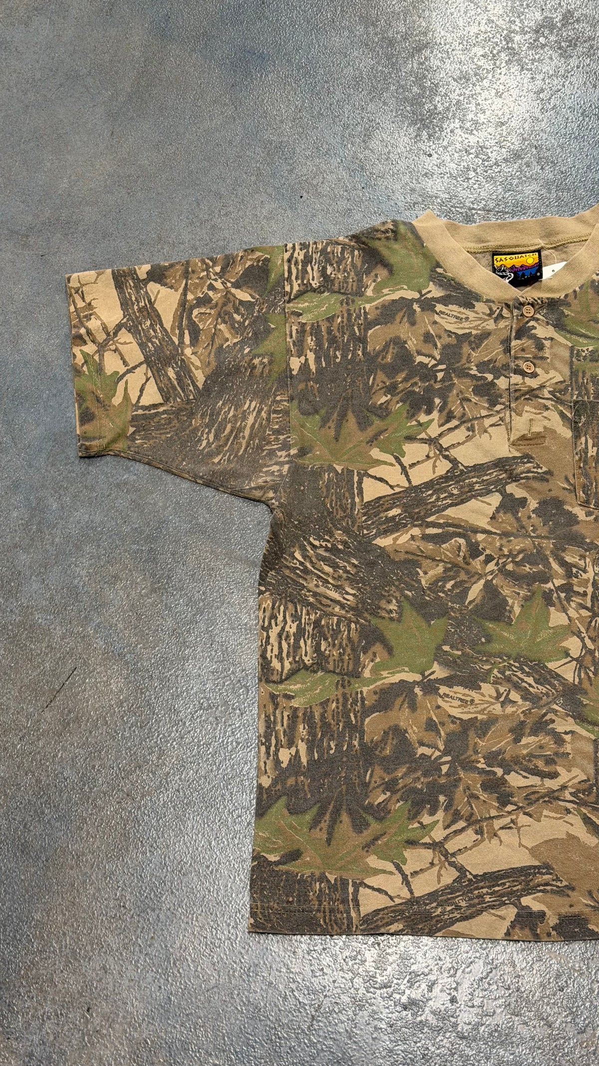Vintage Camo Realtree Button Up