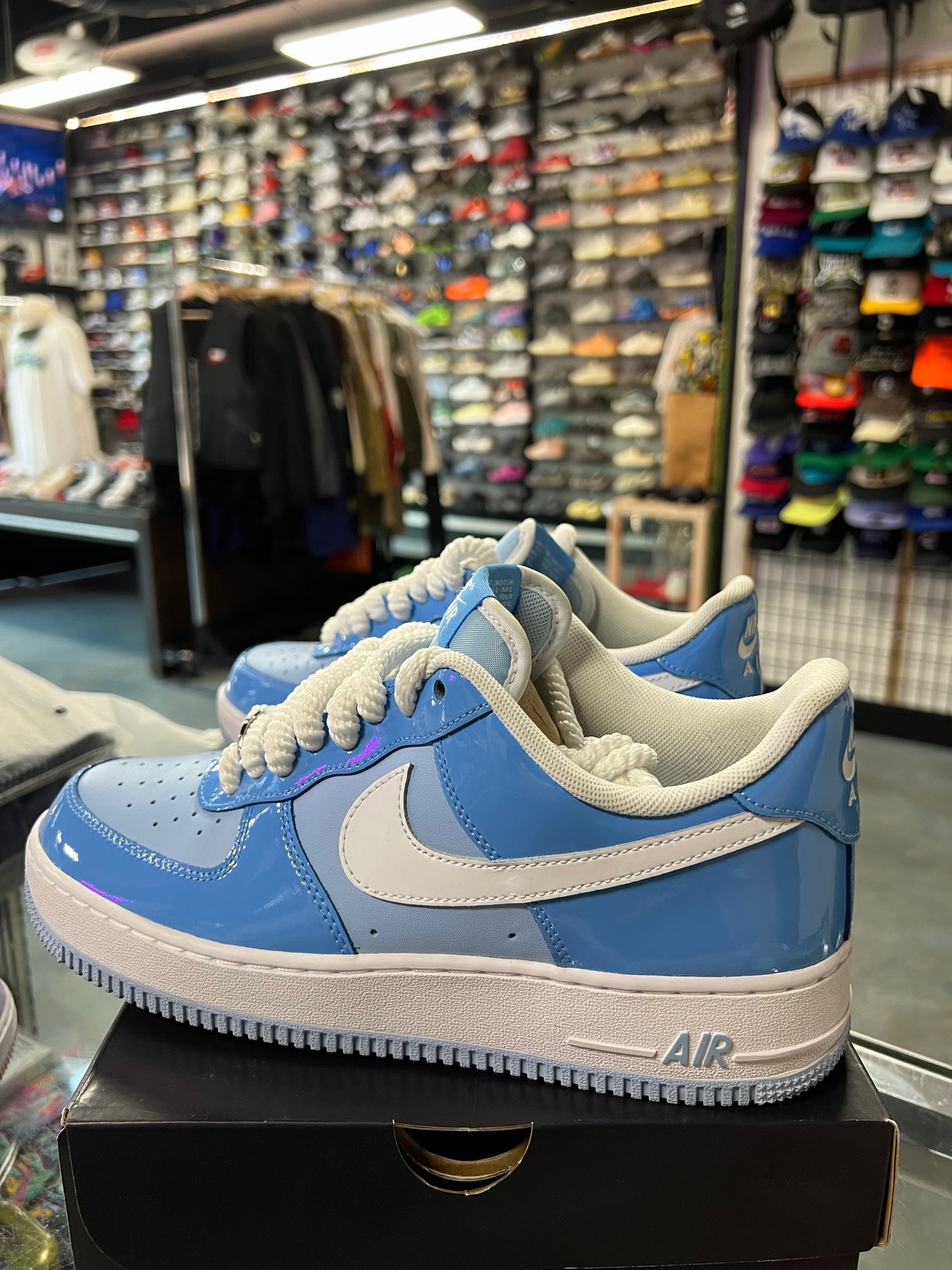 Nike Air Force 1 Low '07 LV8 Phychic Blue White Patent