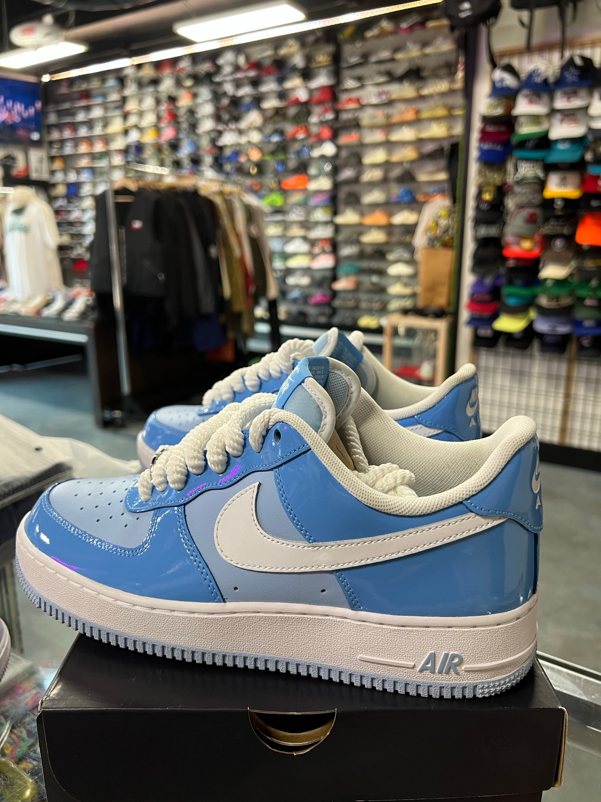Nike Air Force 1 Low '07 LV8 Phychic Blue White Patent
