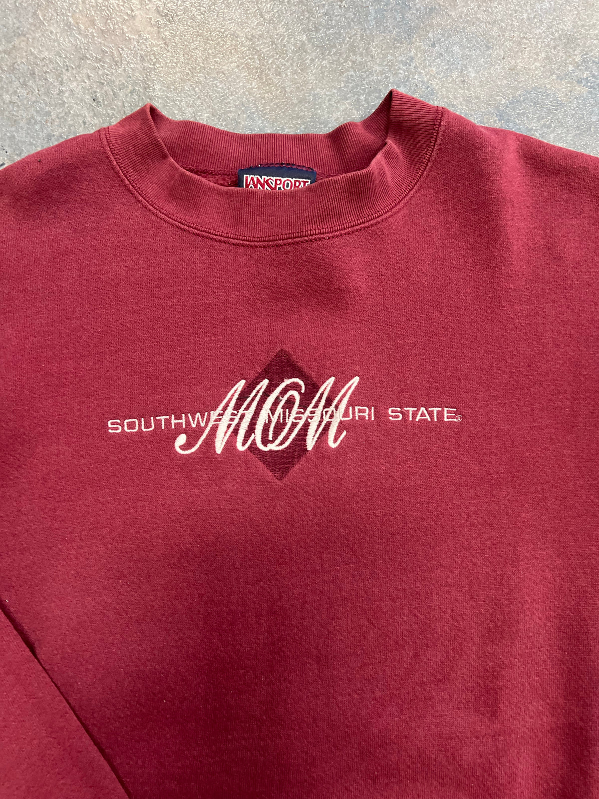 Vintage Jansport Southwest Missouri State "MOM" Pullover Burgundy
