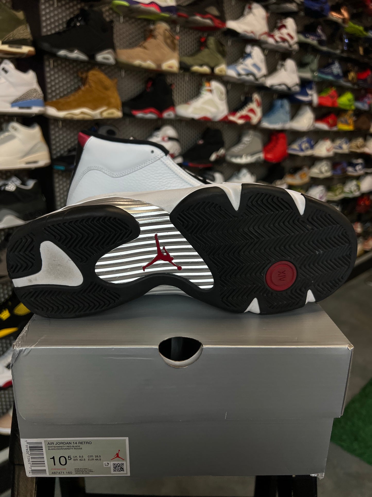 Jordan 14 Retro Black Toe (2024)