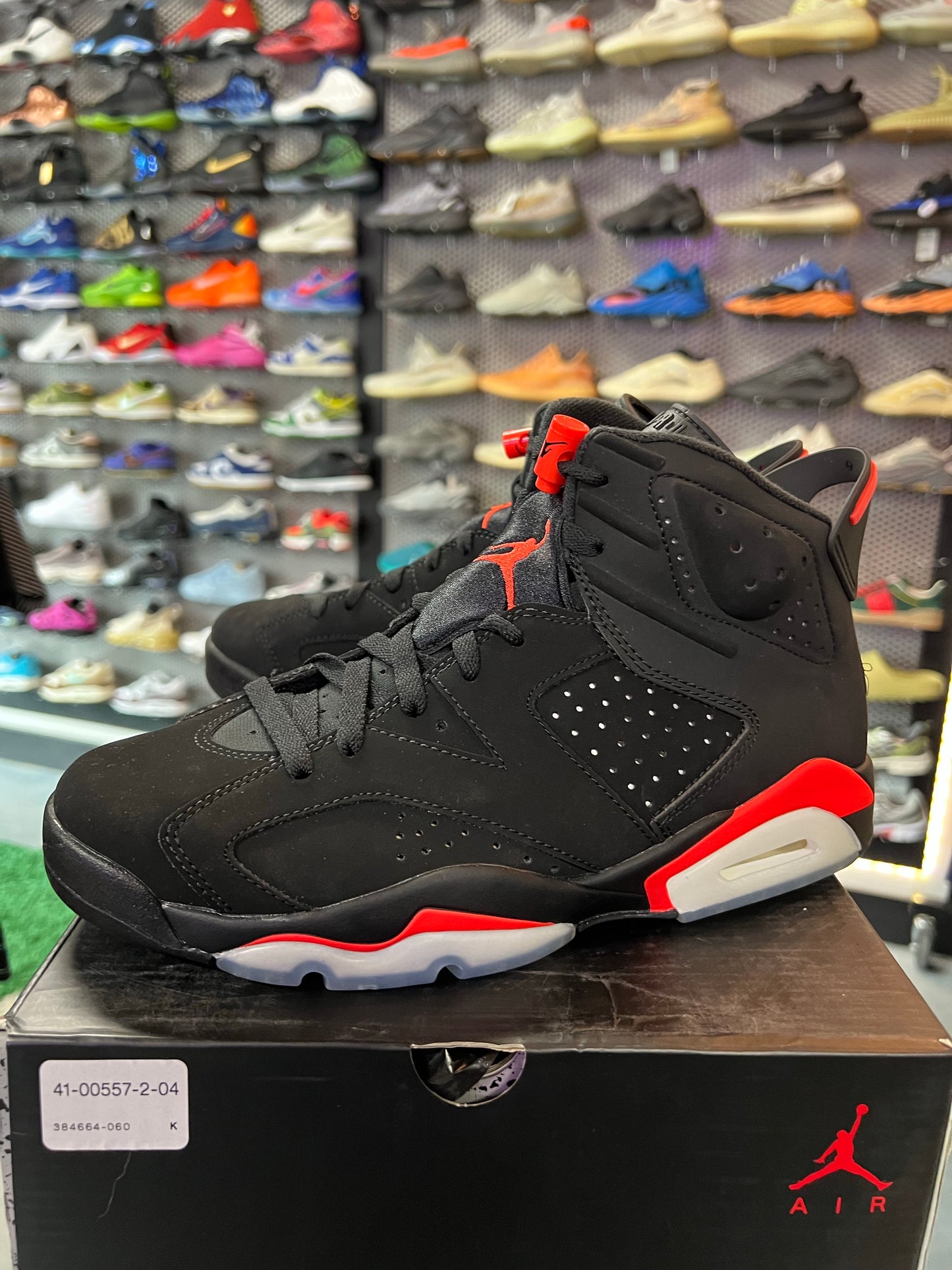 Jordan 6 Retro Black Infrared (2019)