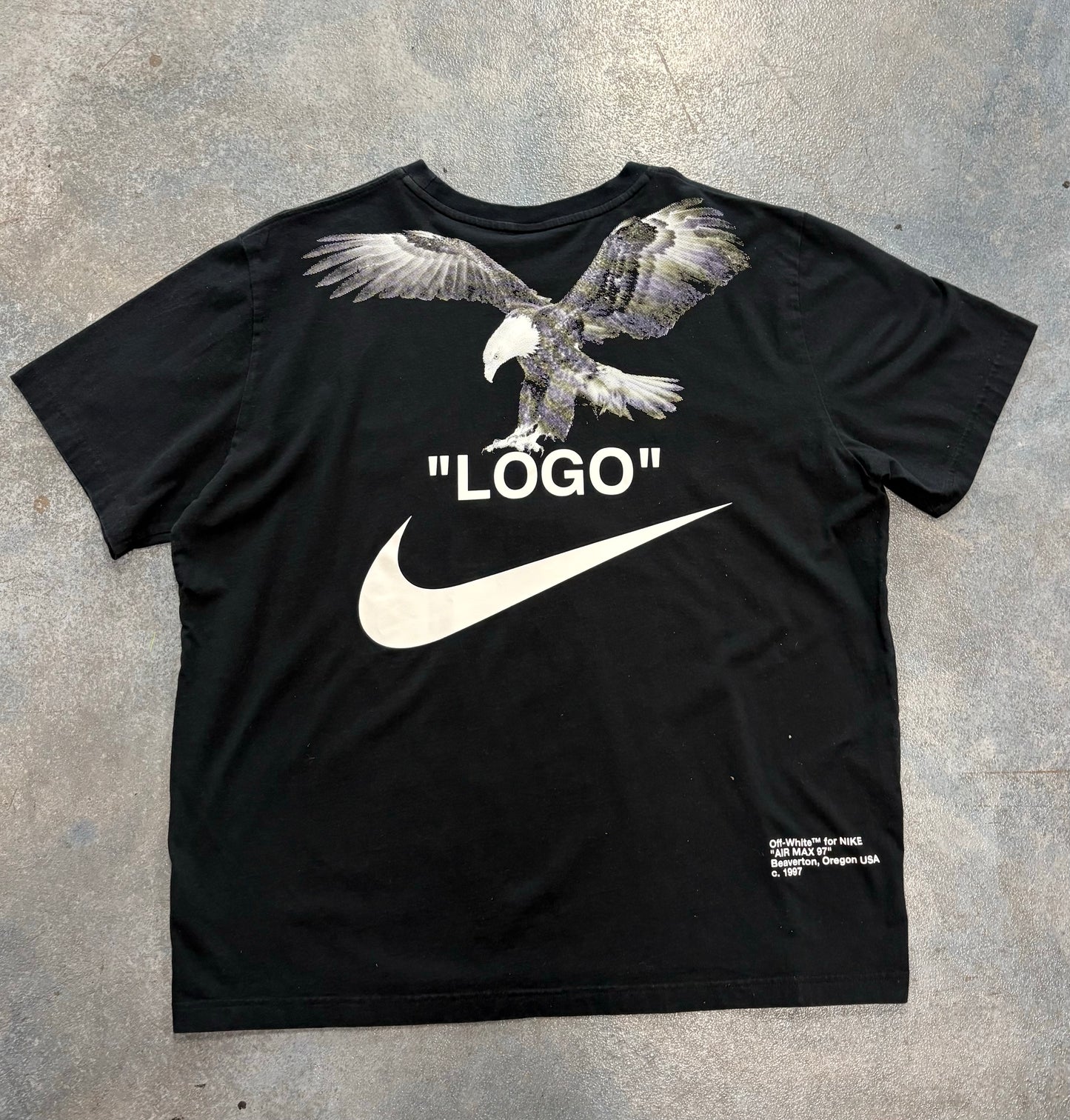 Nike Off-white Tux tee B42