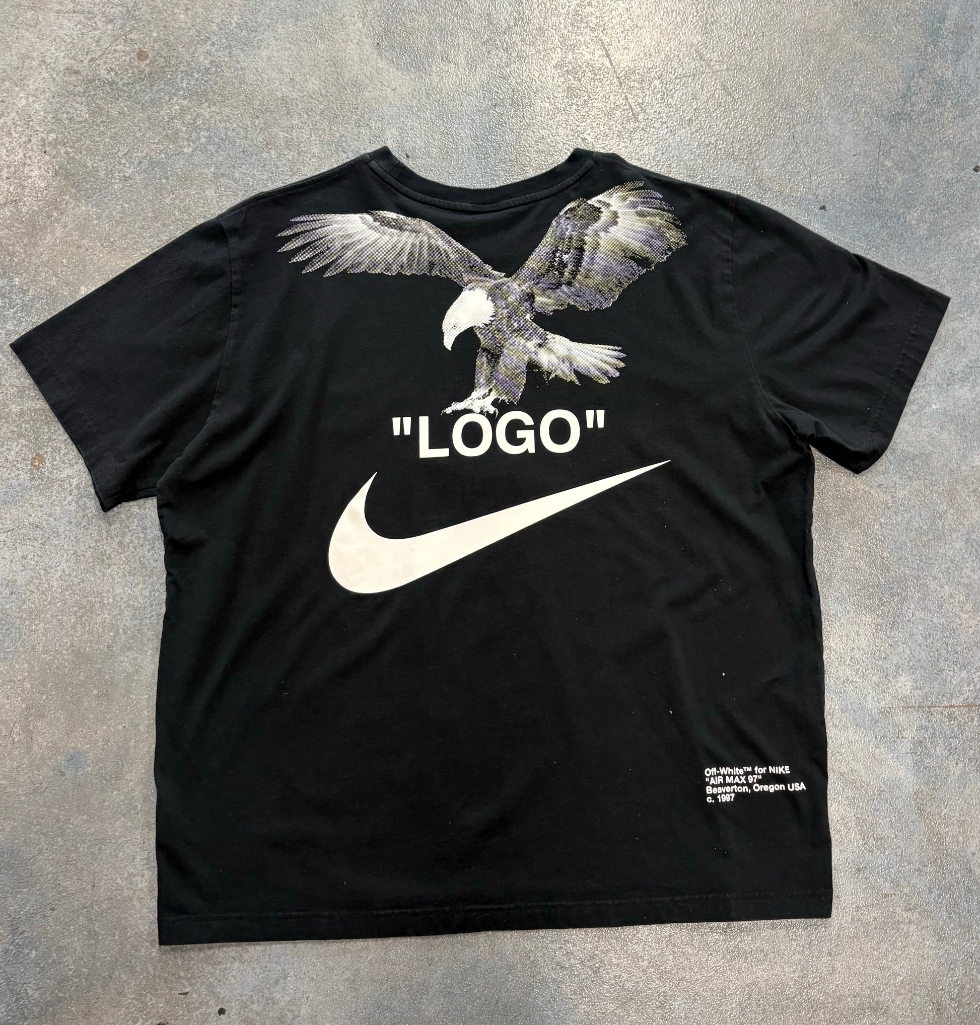 Nike Off-white Tux tee B42