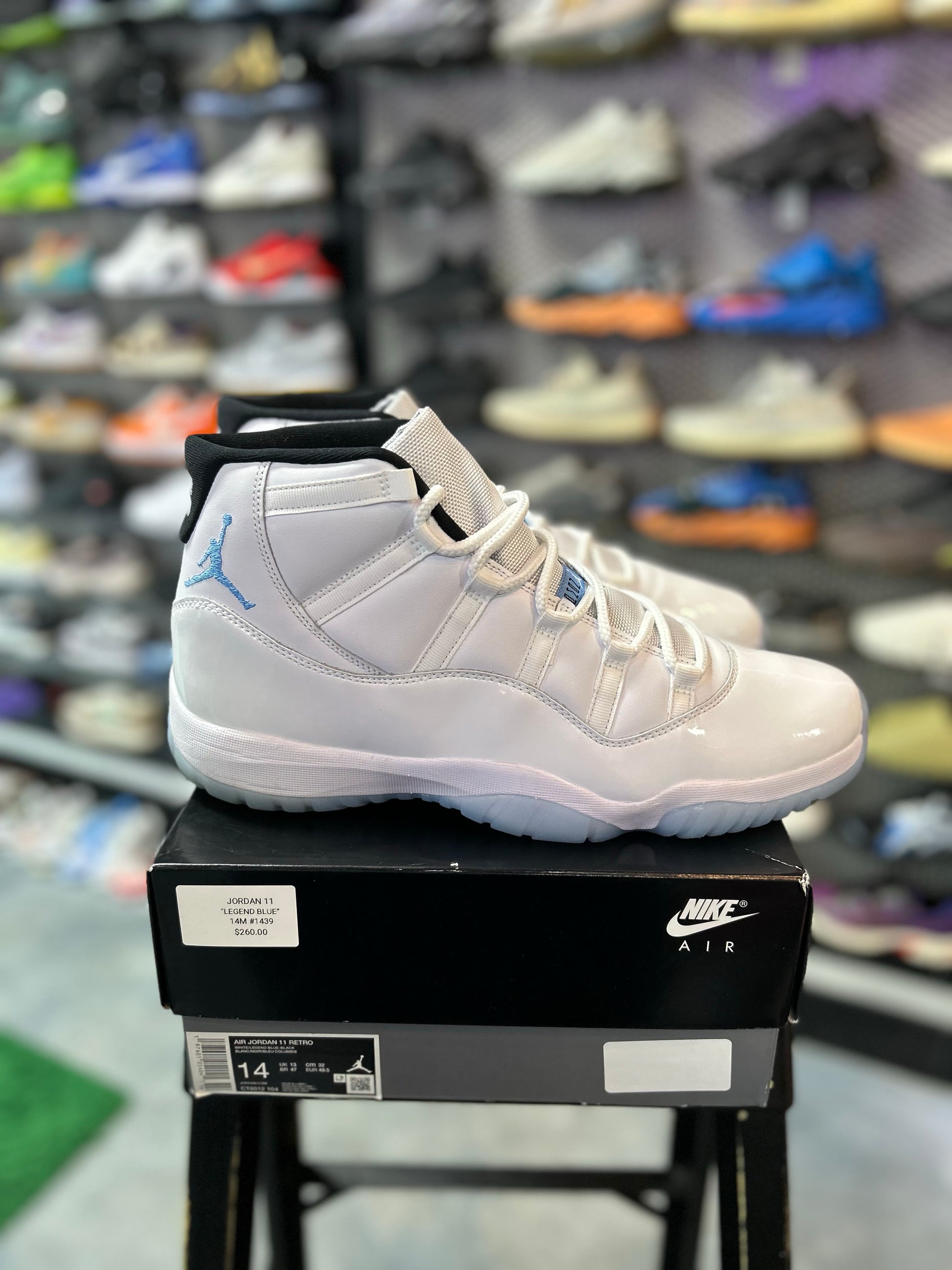 Jordan 11 Retro Legend Blue (2024) (TI)