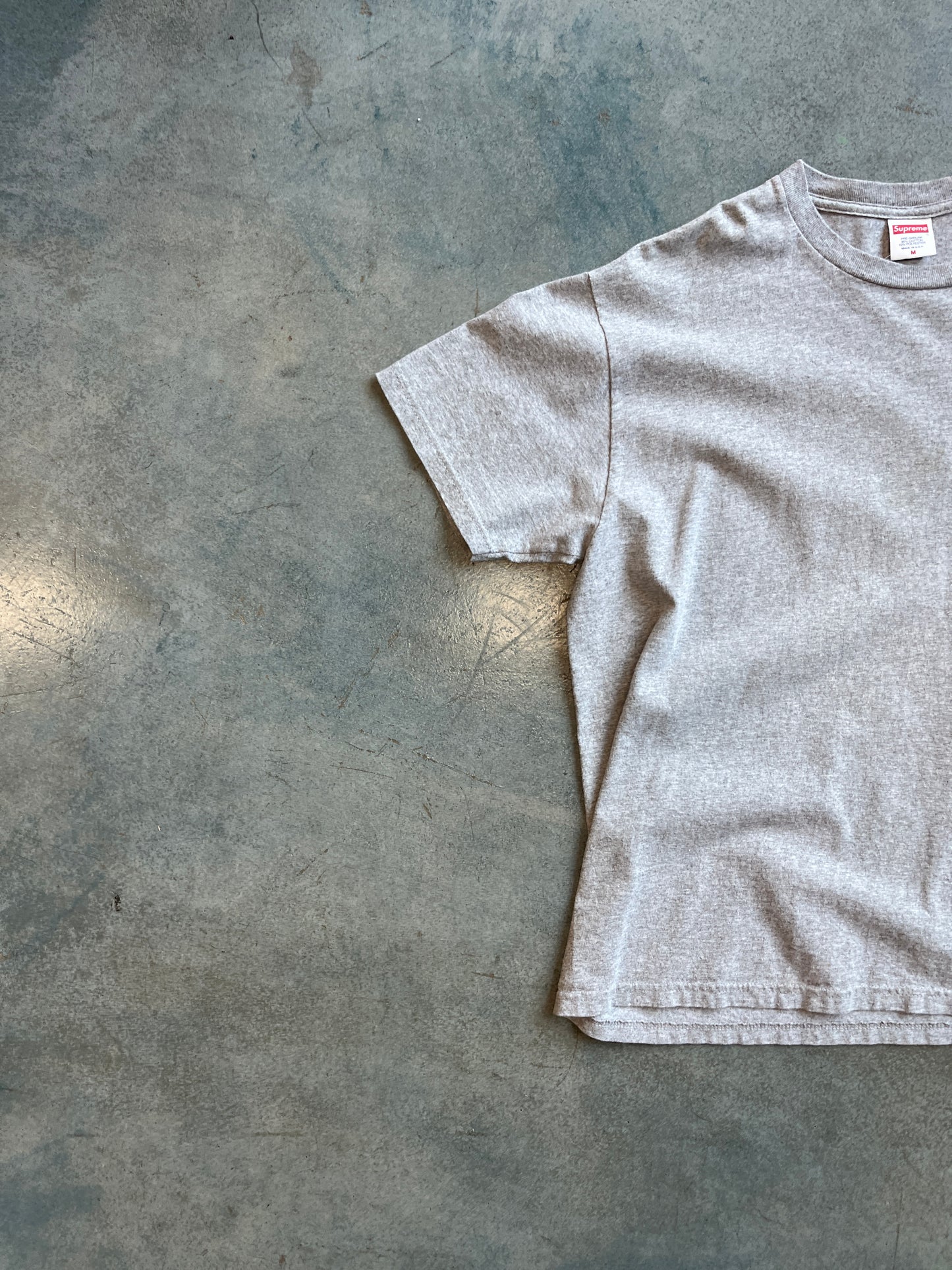 Supreme Independent Old English Gray Tee OTF