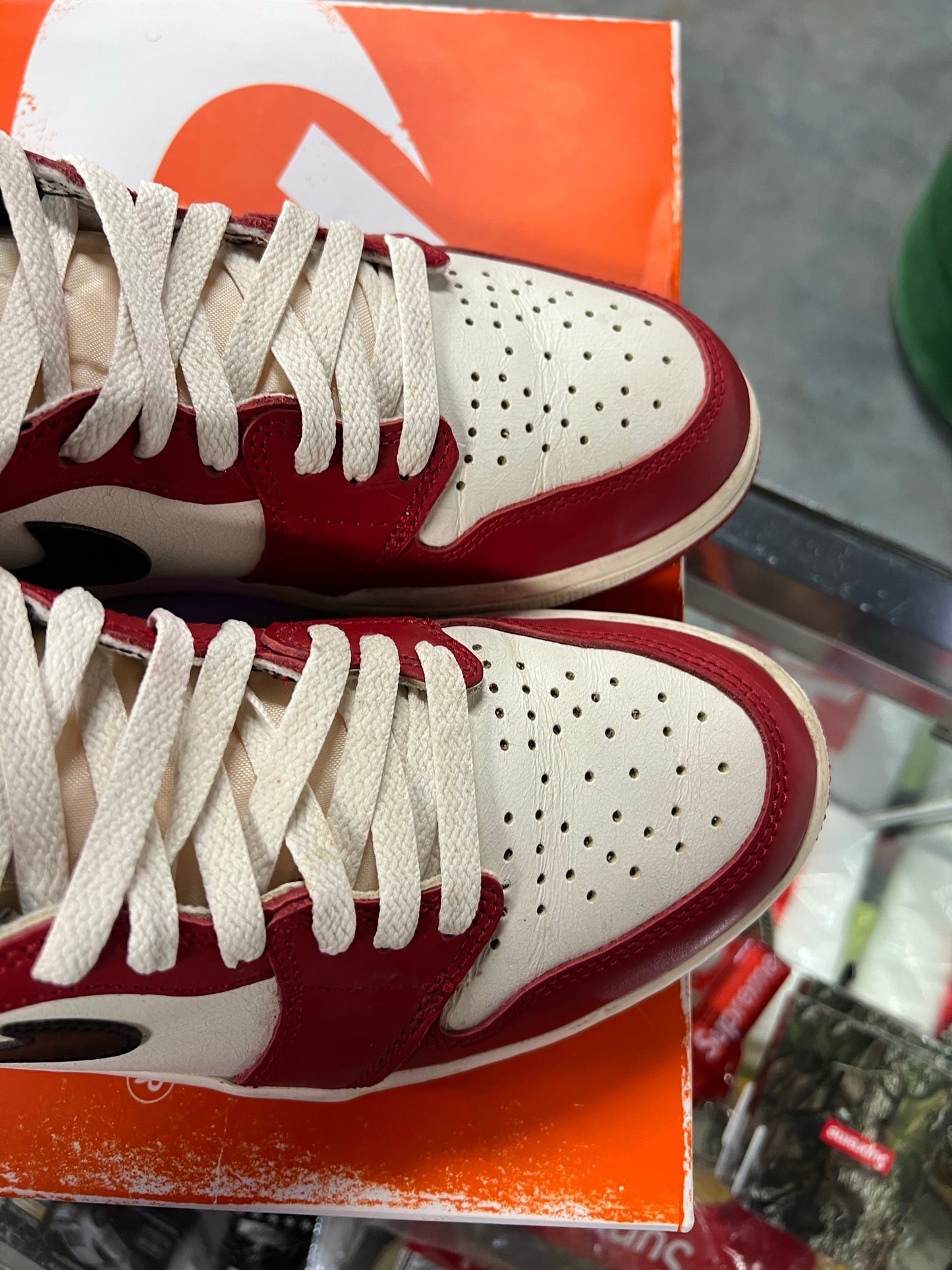 Jordan 1 Retro High OG Chicago Lost and Found
