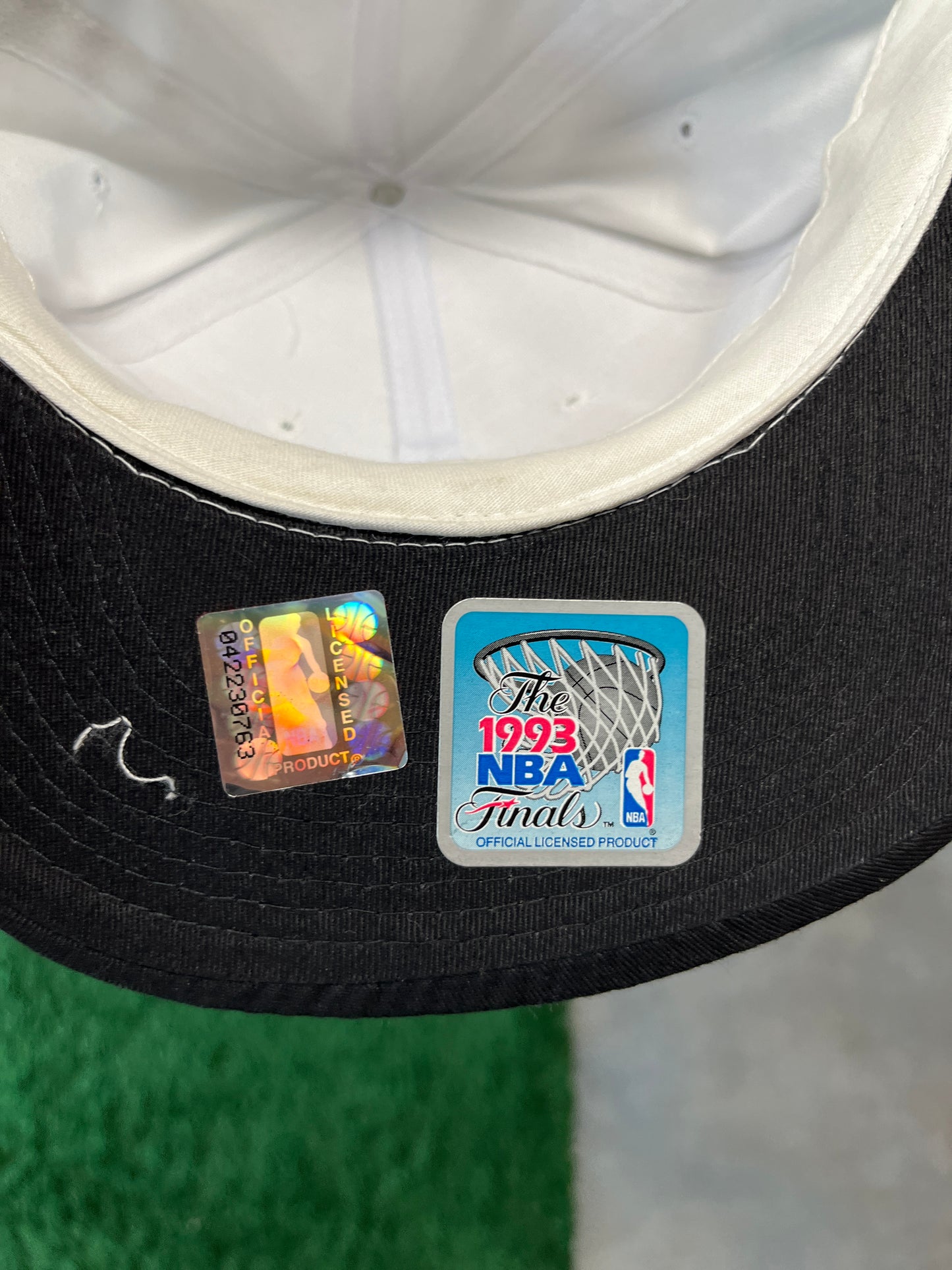 VTG 90'S NBA CHICAGO BULLS SNAPBACK OTF