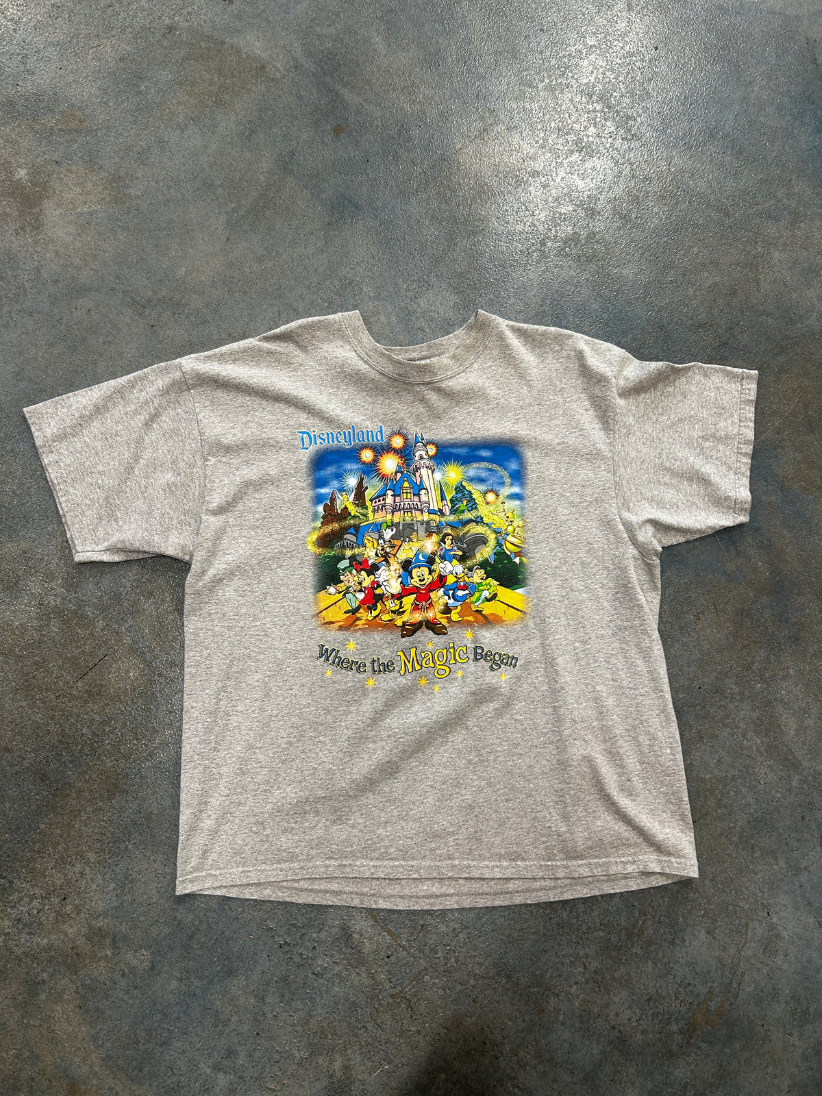 Vintage Disney Magic Kingdom "Where The Magic Begins" Gray Tee