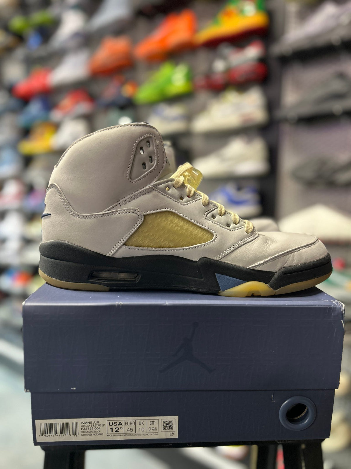 Jordan 5 Retro A Ma Maniére Dawn (Women's)