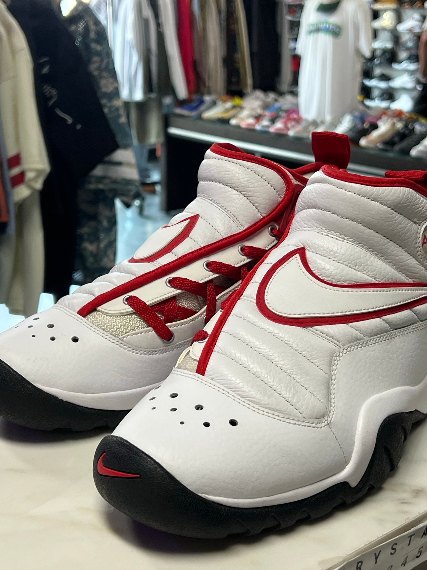 Nike Shake N'Destrukt White Red