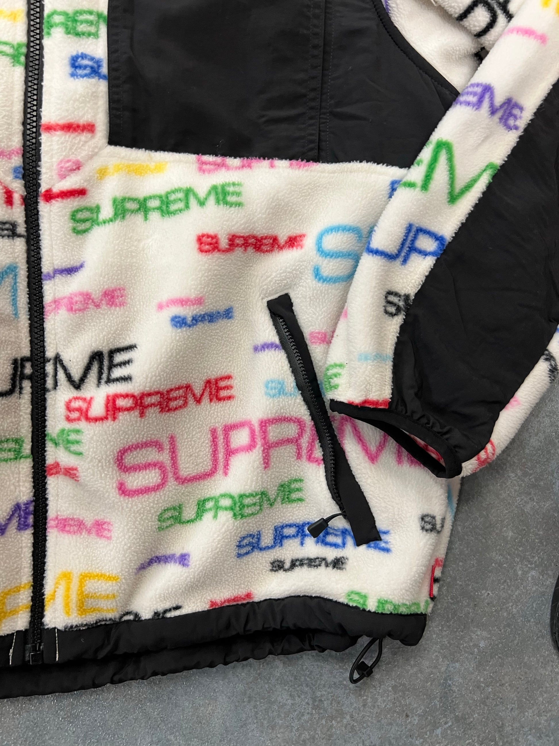 Supreme The North Face Steep Tech Fleece Jacket White B41