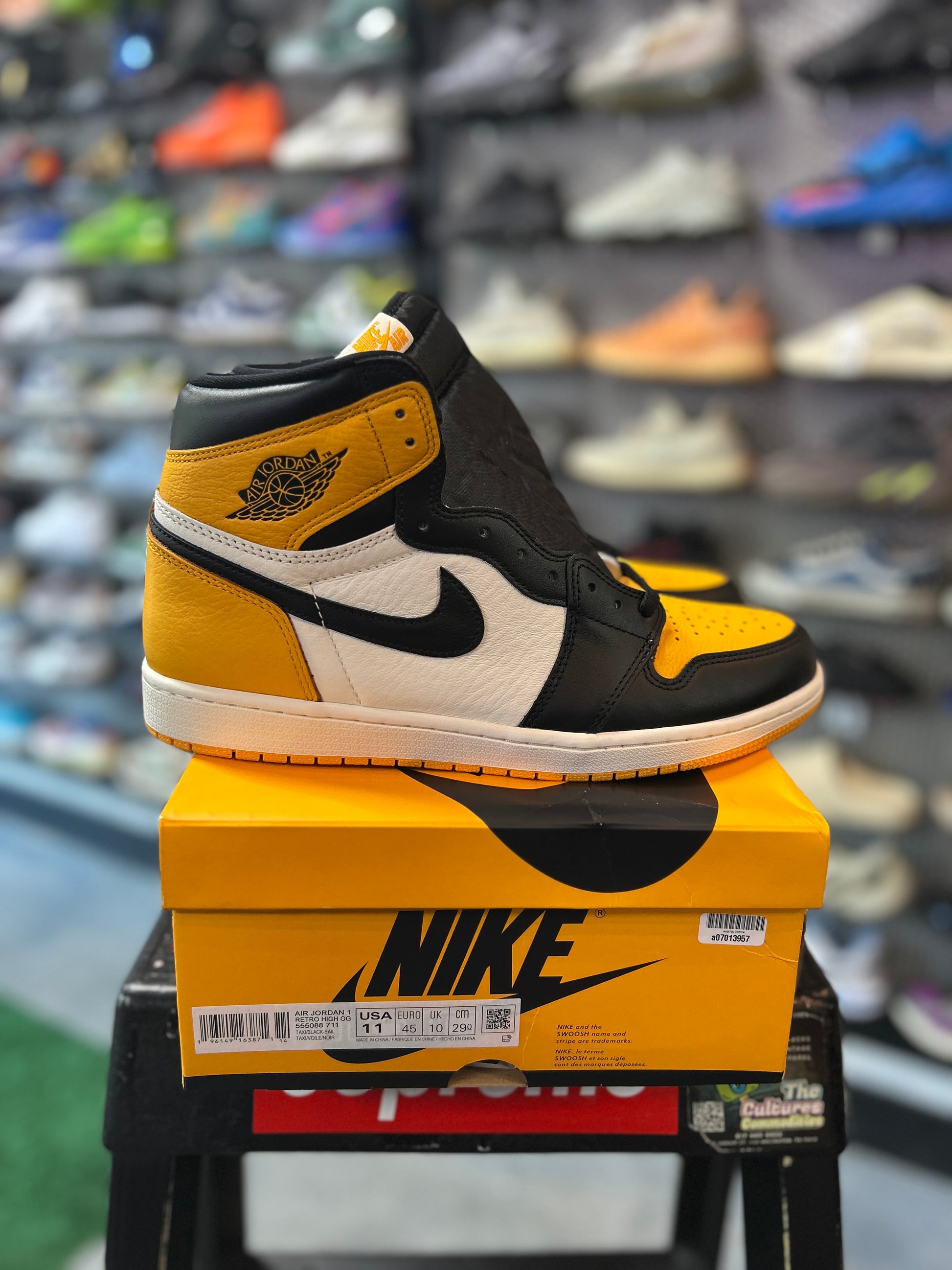 Jordan 1 Retro High OG Taxi (SC)