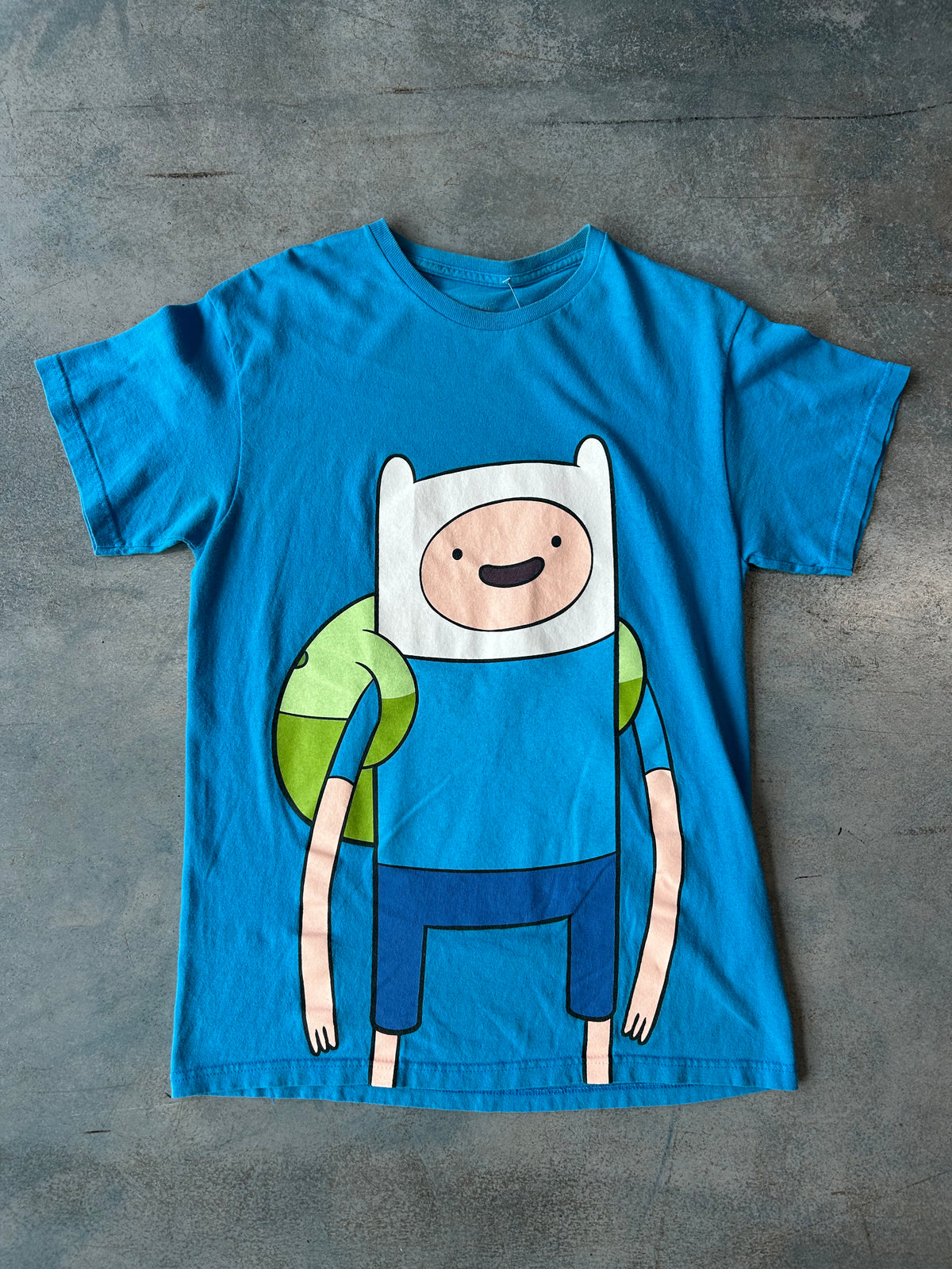 Adventure time Fin Tee Bright Blue B52