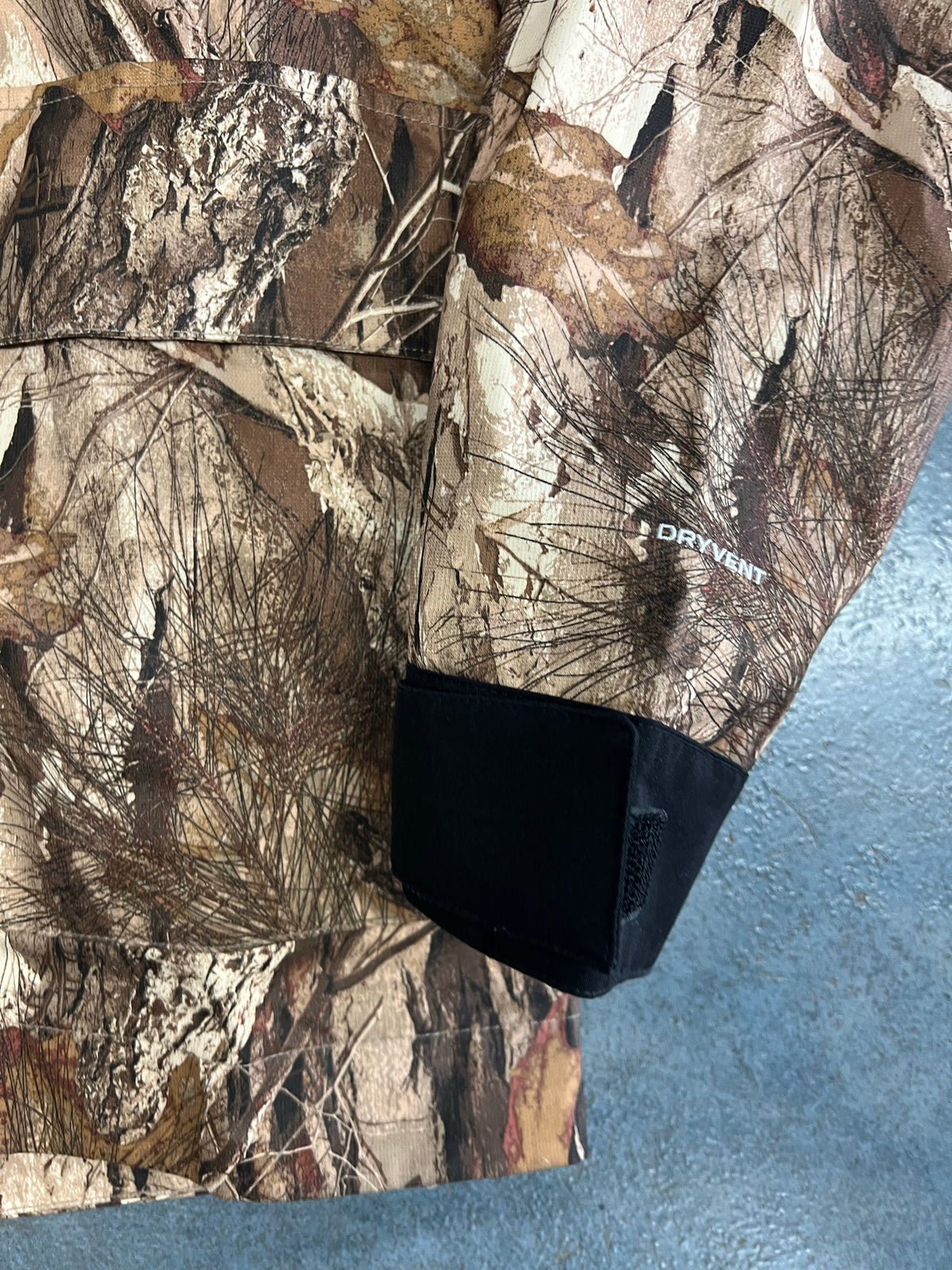 The North Face Cypress Jacket Novelty Mountain Light DryVent™ shell