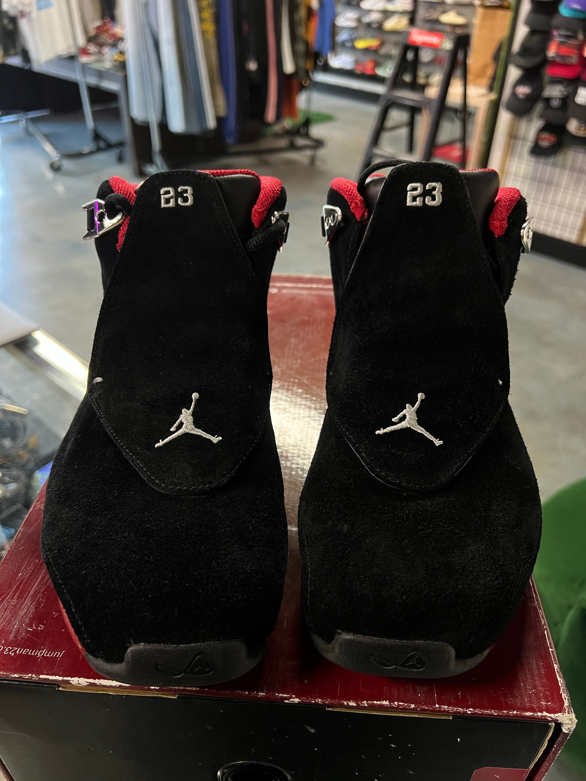 Jordan 18 Retro Bred CDP (2008)