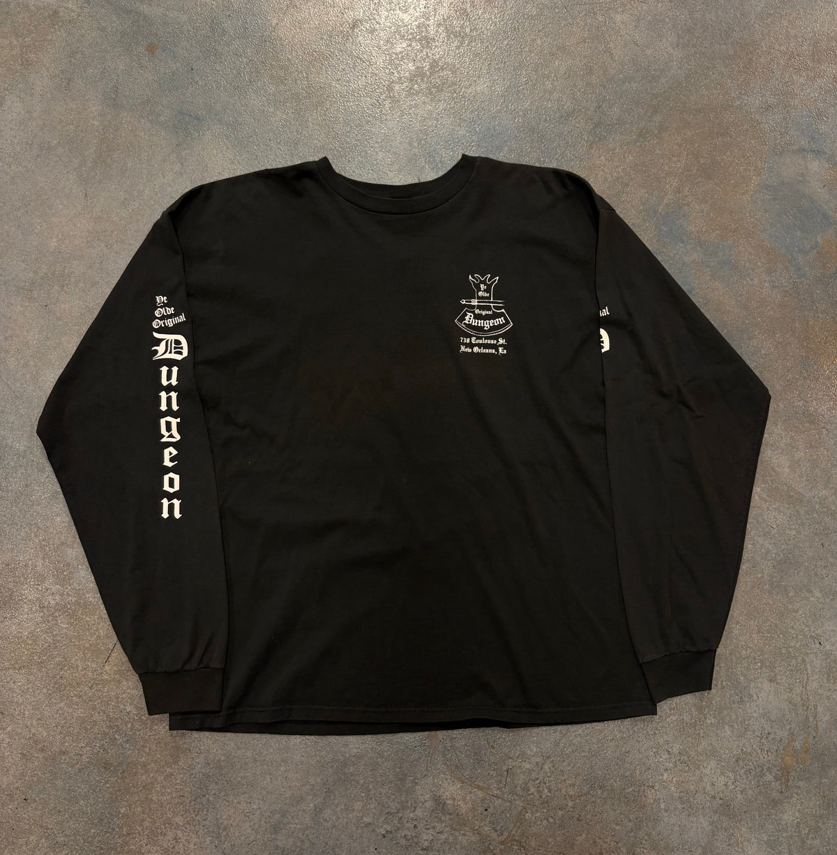 De Olde Original Dungeon Black Long Sleeve OTF