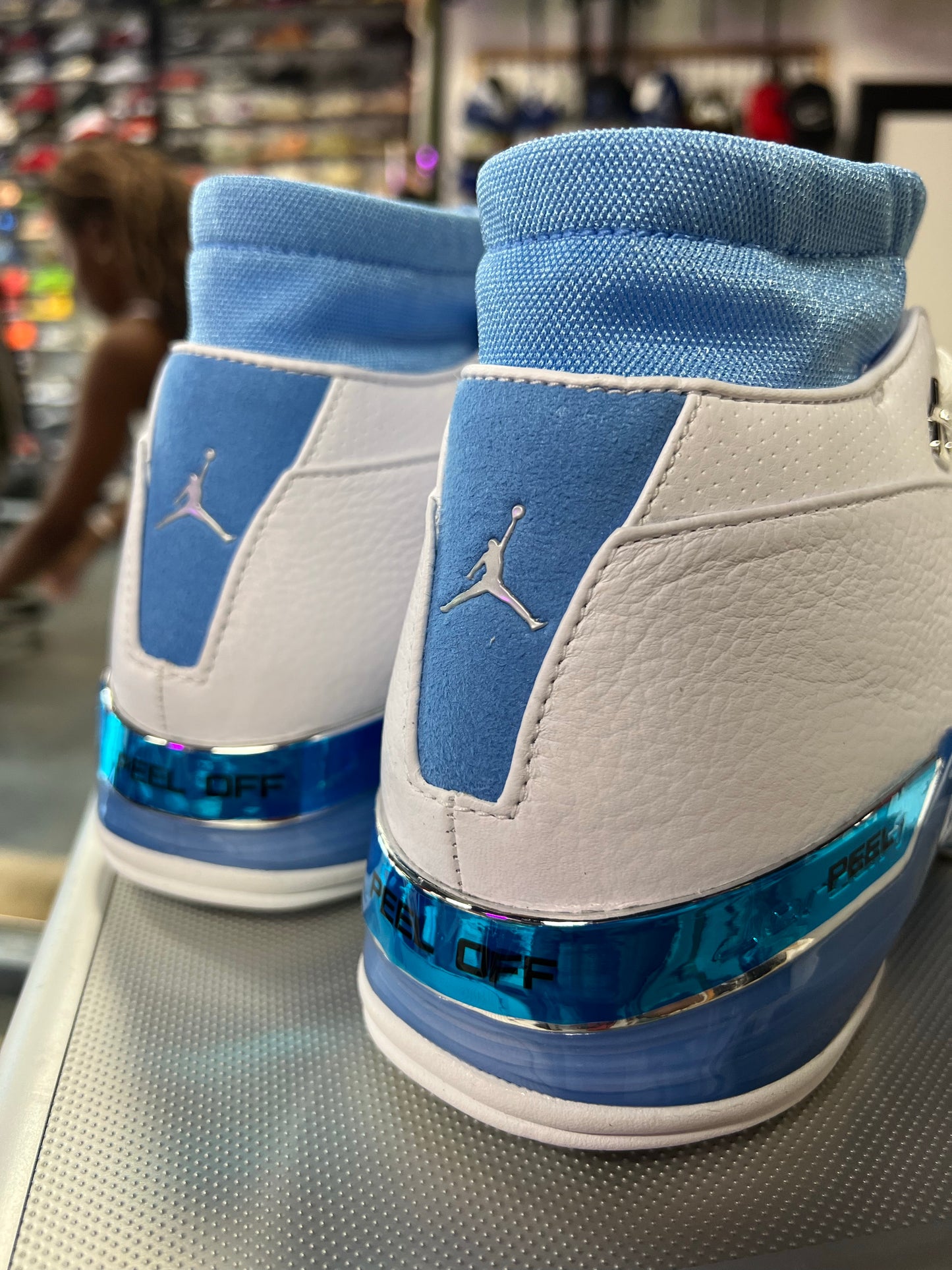 Jordan 17 Retro Low SP University Blue (2024) Brief Case Only