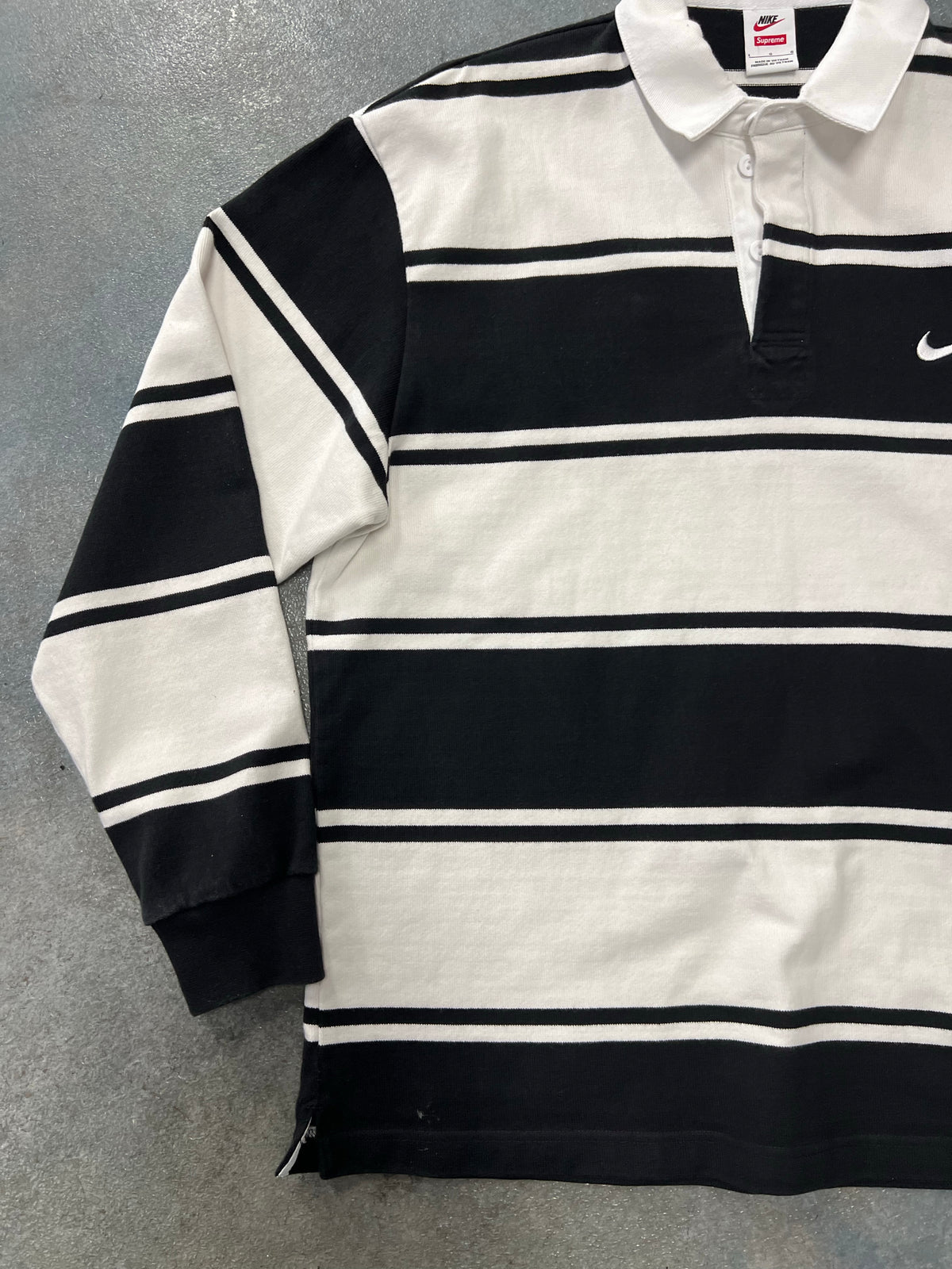Supreme Nike Stripe Rugby Black B27