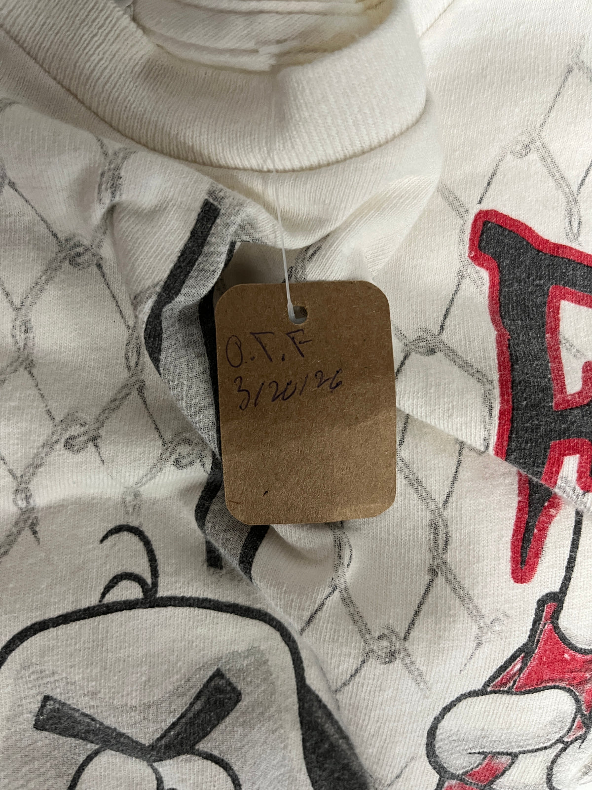 VTG Underdog MMA Series Never Feat T-Shirt Solid White  B38