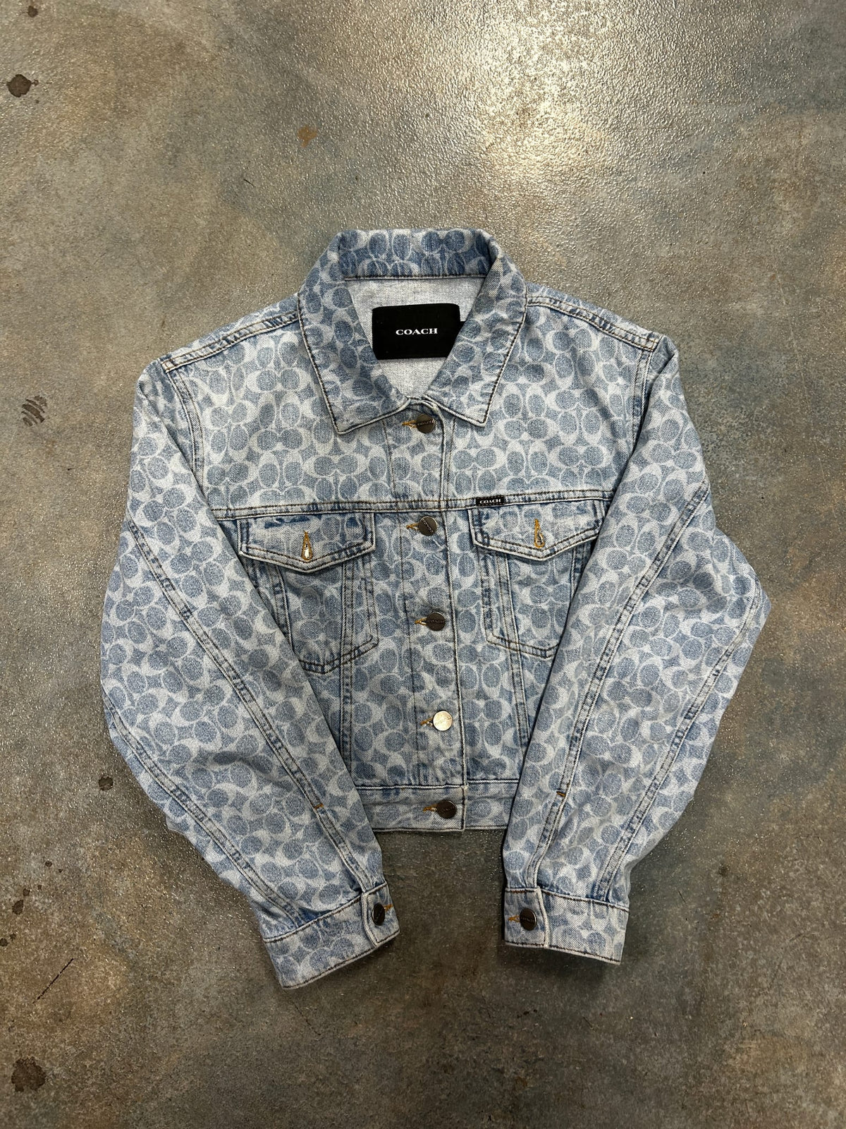 Coach Signature Denim Jacket Women’s Medium Wash