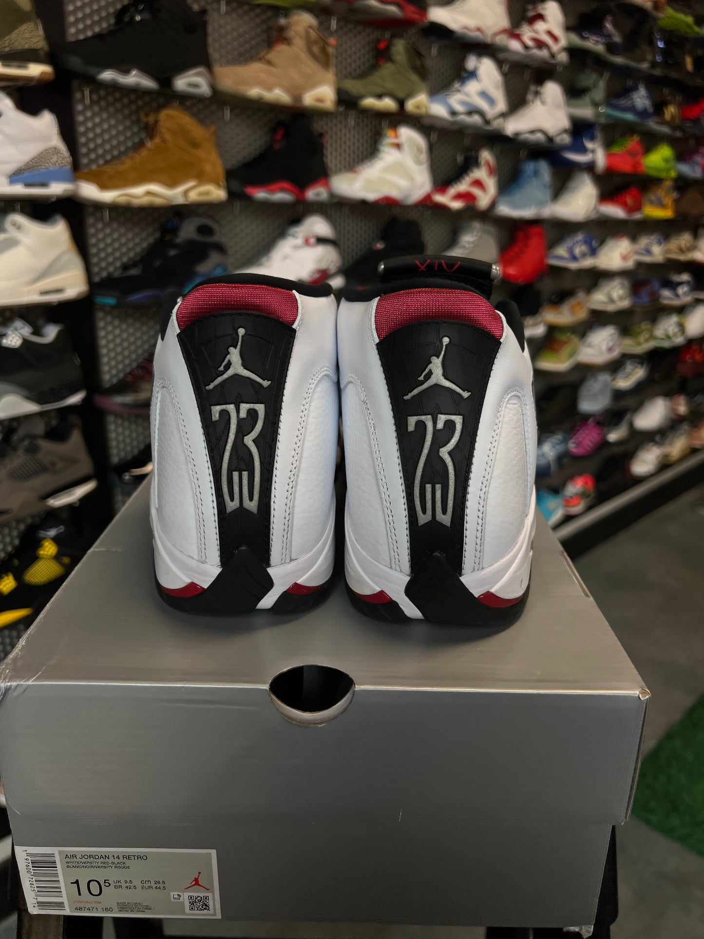 Jordan 14 Retro Black Toe (2024)