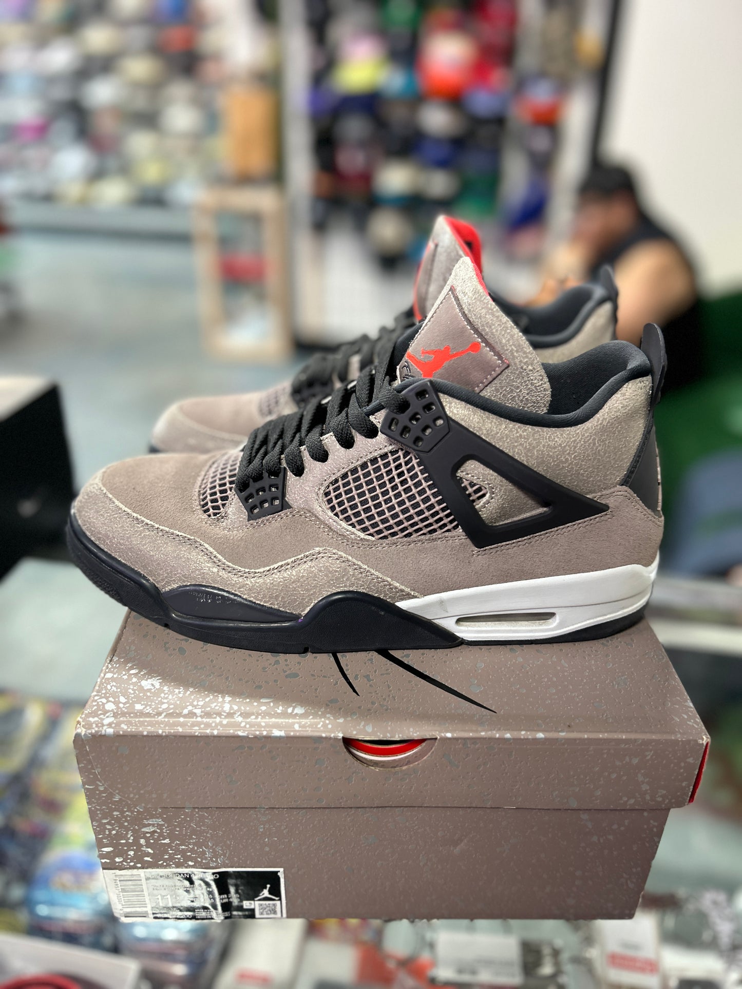 Jordan 4 Retro Taupe Haze