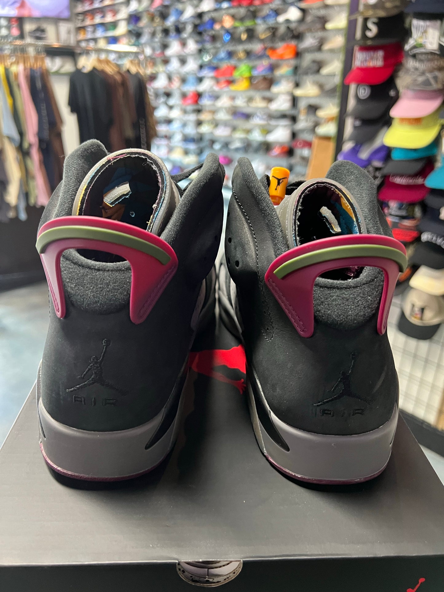 Jordan 6 Retro Bordeaux