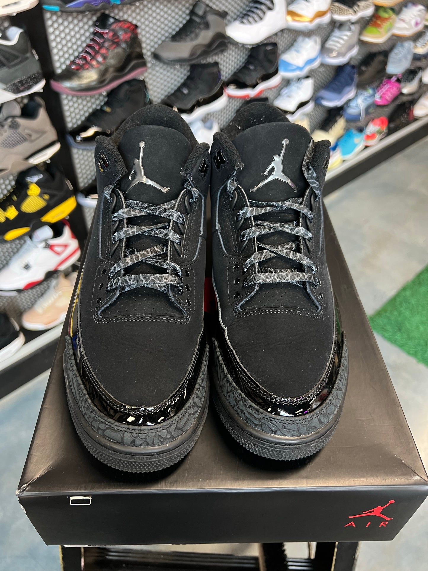 Jordan 3 Retro Black Cat (2025)