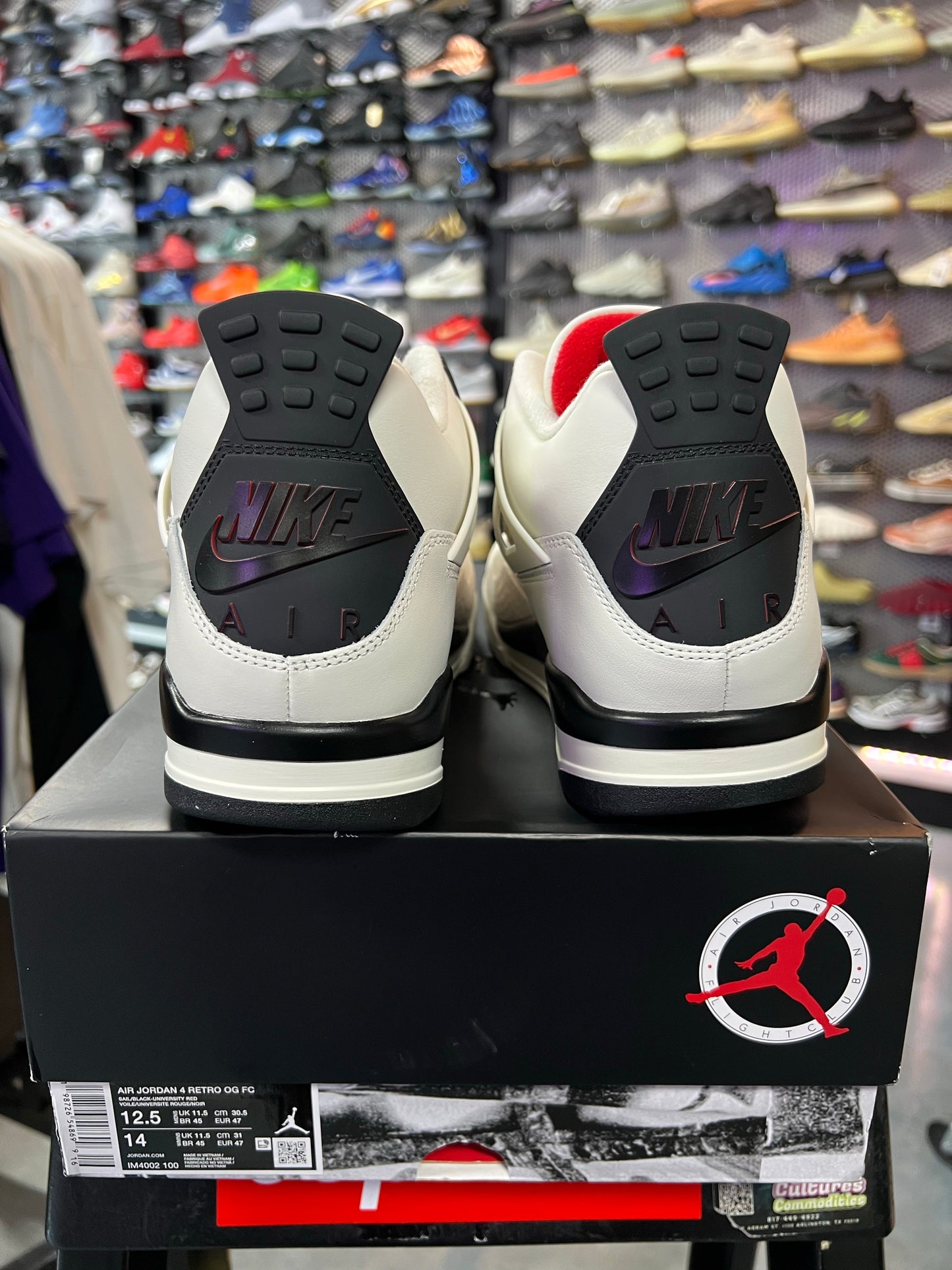 Jordan 4 Retro OG Flight Club