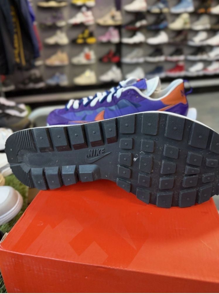 Nike Vaporwaffle sacai Dark Iris (LC)