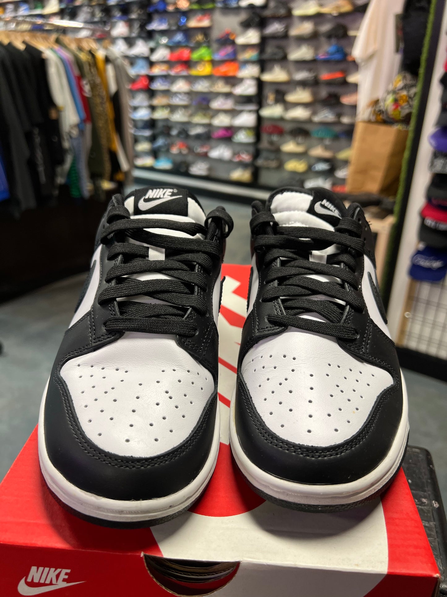 Nike Dunk Low Retro White Black Panda