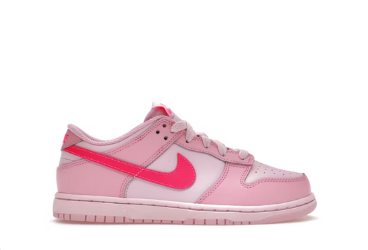 Nike Dunk Low Triple Pink