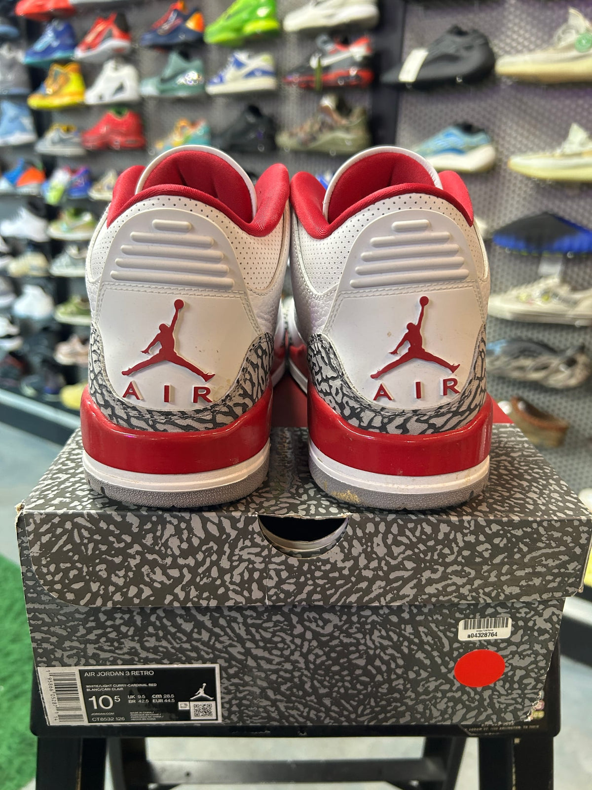Jordan 3 Retro Cardinal Red