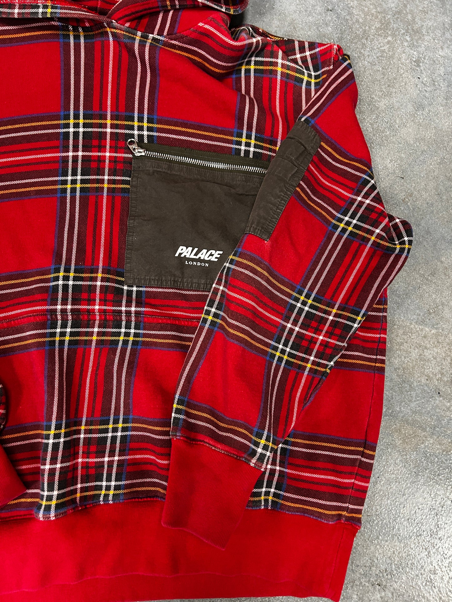 Palace Flight Pocket Hood Red Tartan (SC) B6