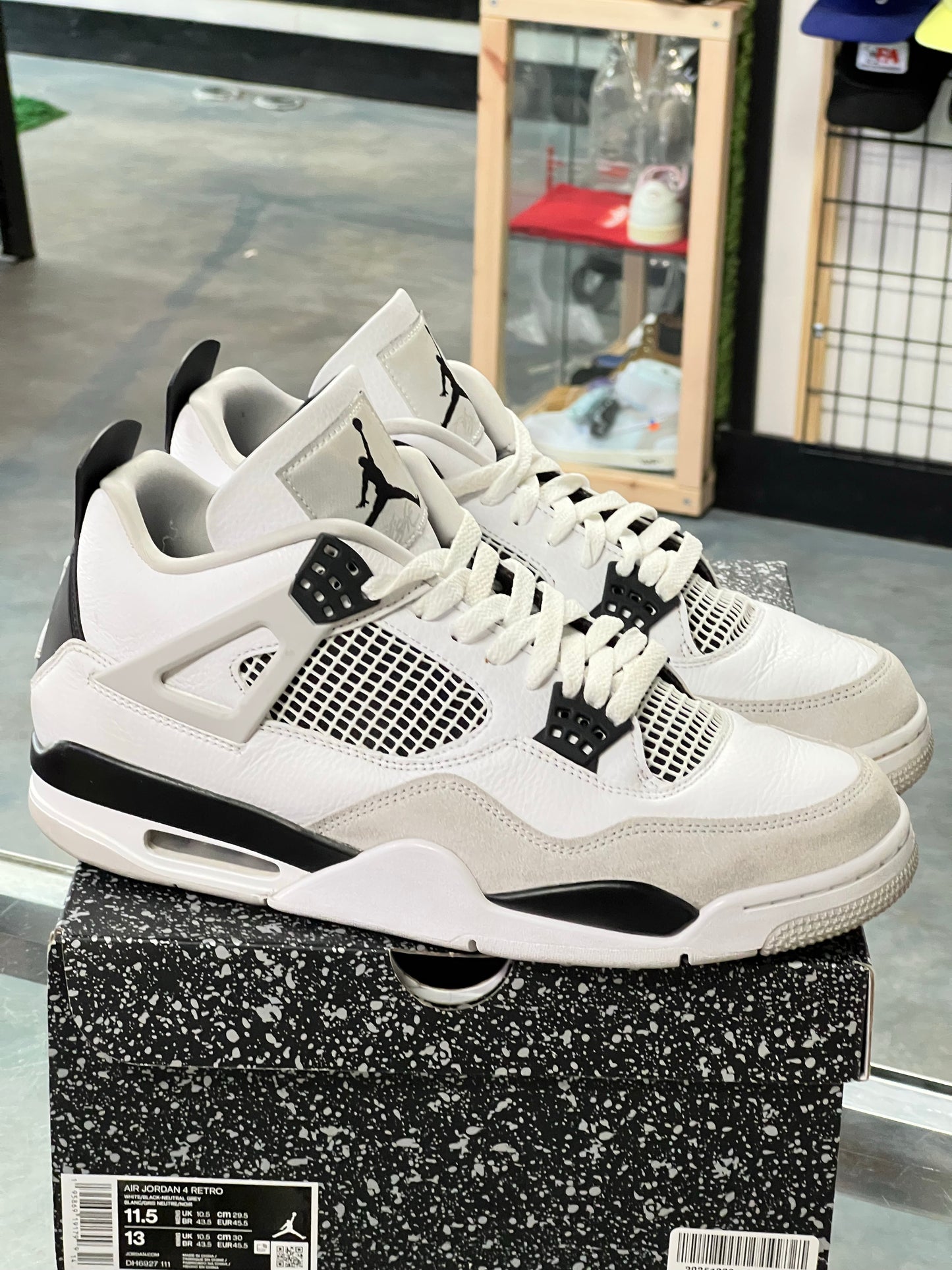 Jordan 4 Retro Military Black