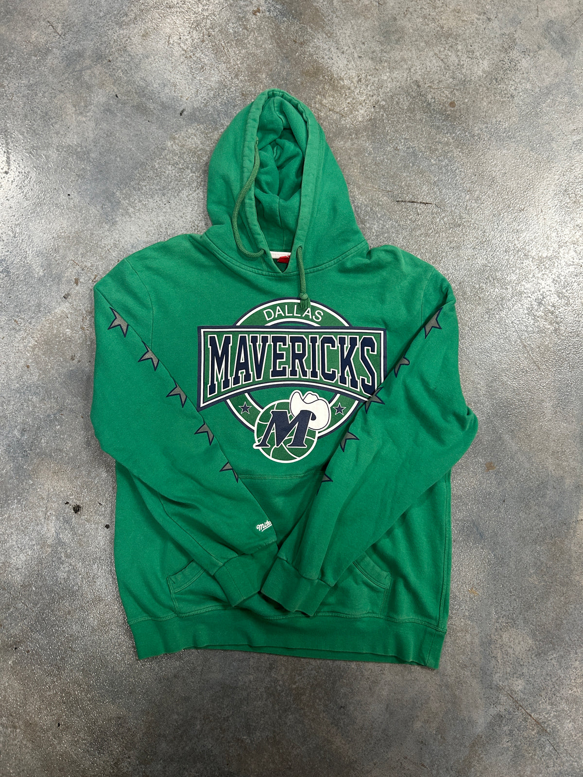 Vintage Dallas Mavricks Mitchelle & Ness Hoodie