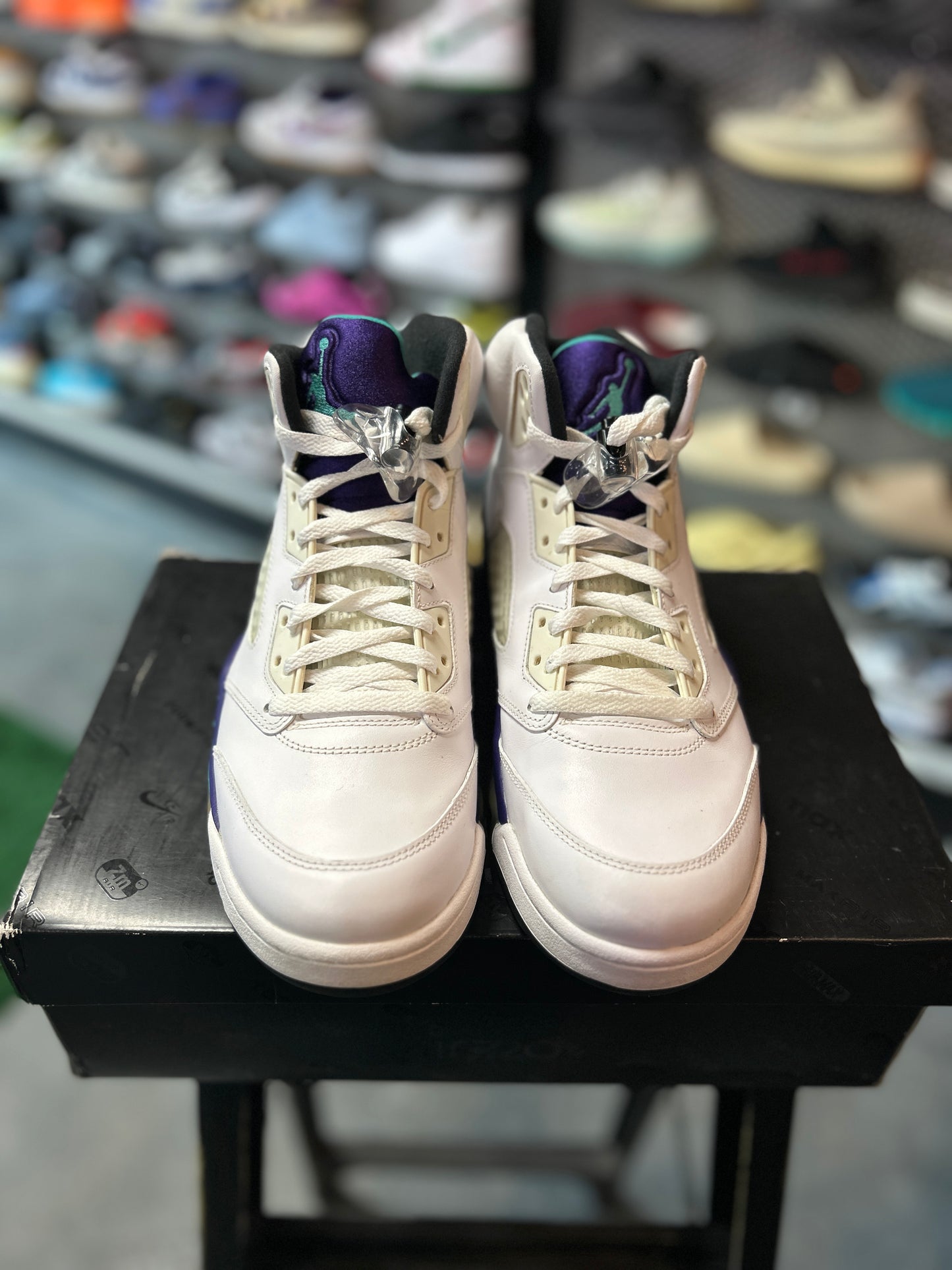Jordan 5 Retro Grape (2013) Preowned