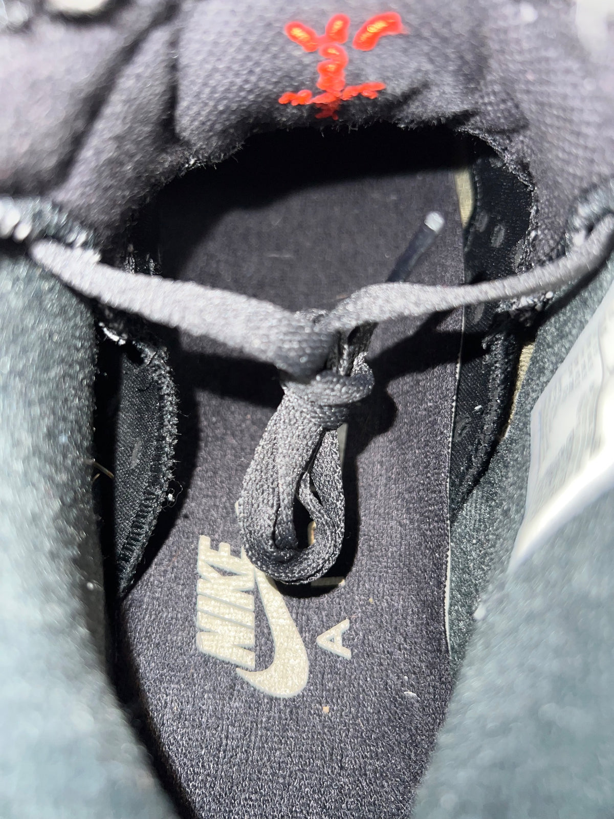 Jordan 6 Retro Travis Scott