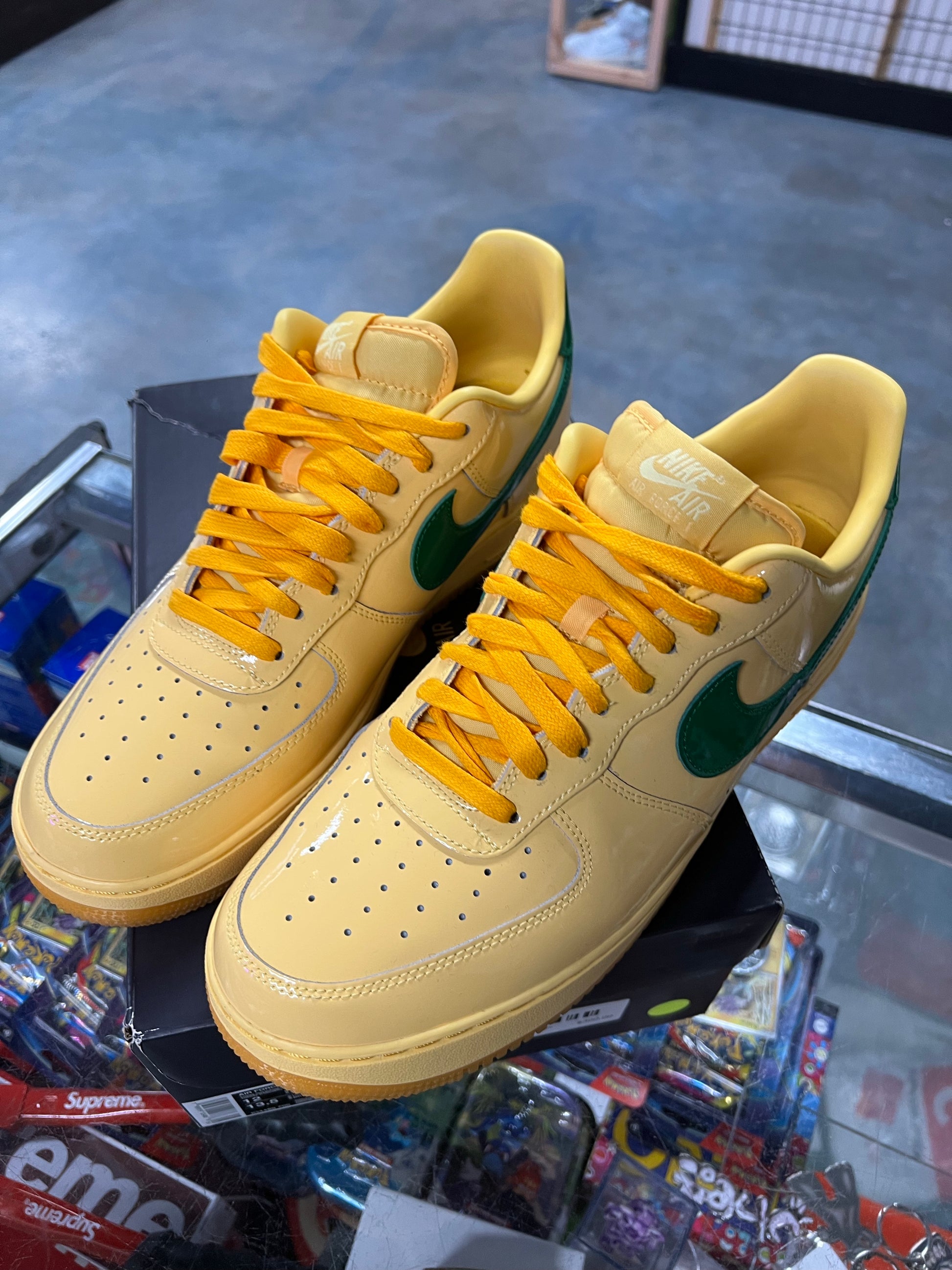 Nike Air Force 1 Low Patent Leather Topaz Gold Pine Green