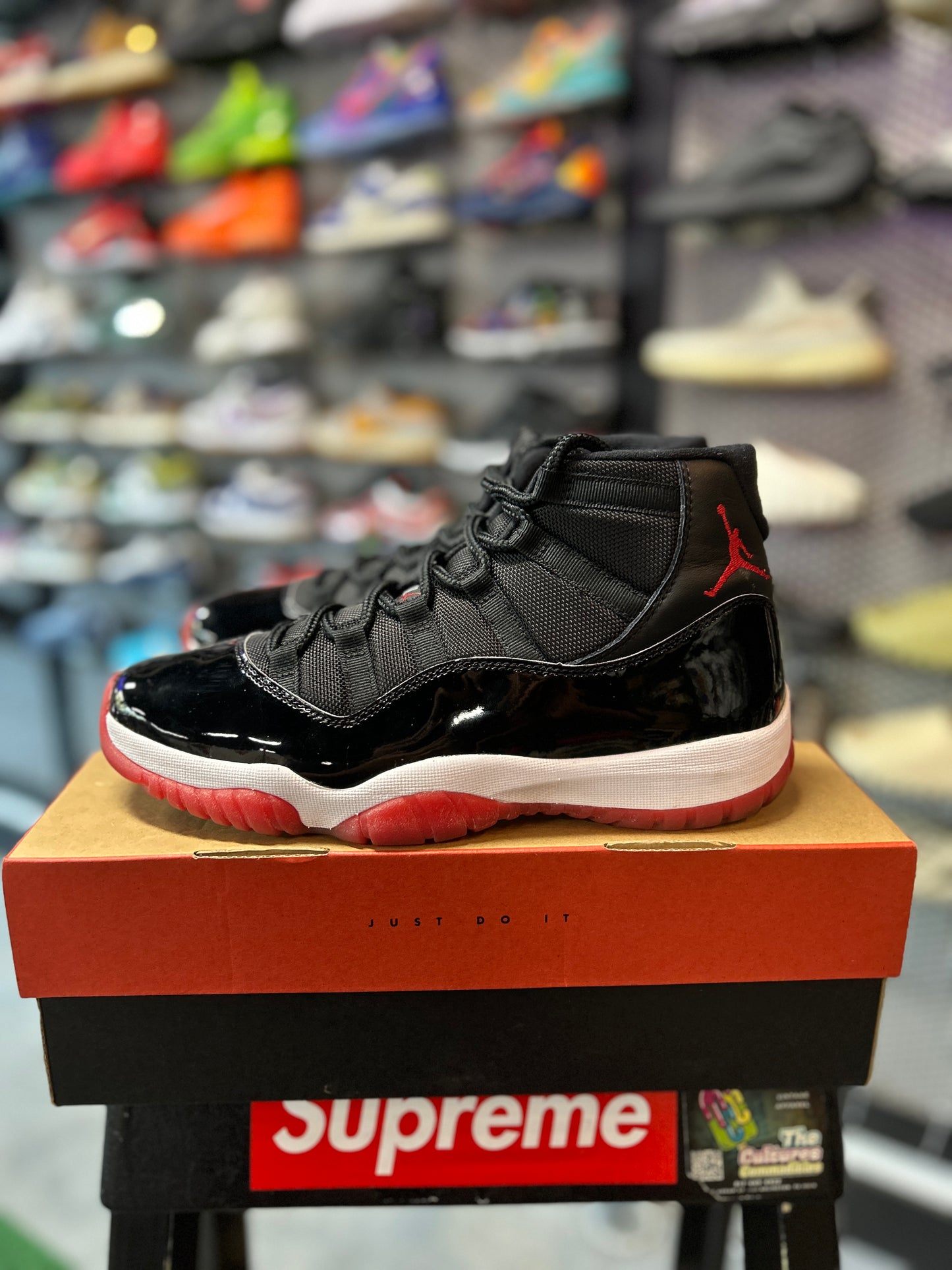 Jordan 11 Retro Playoffs Bred (2019) Preowned