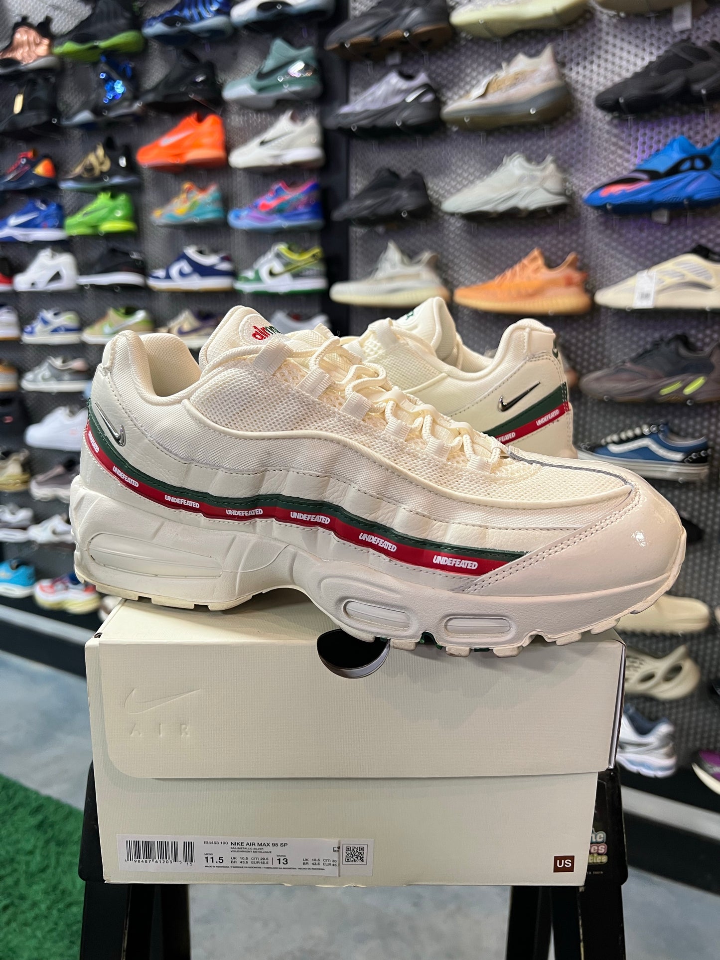 Nike Air Max 95 SP Undefeated Sail