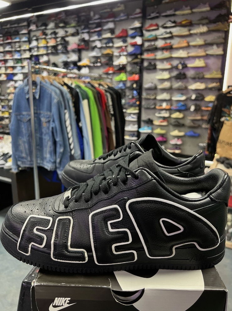 Nike Air Force 1 Low Cactus Plant Flea Market Black (2024) Pre Owned (YCC)