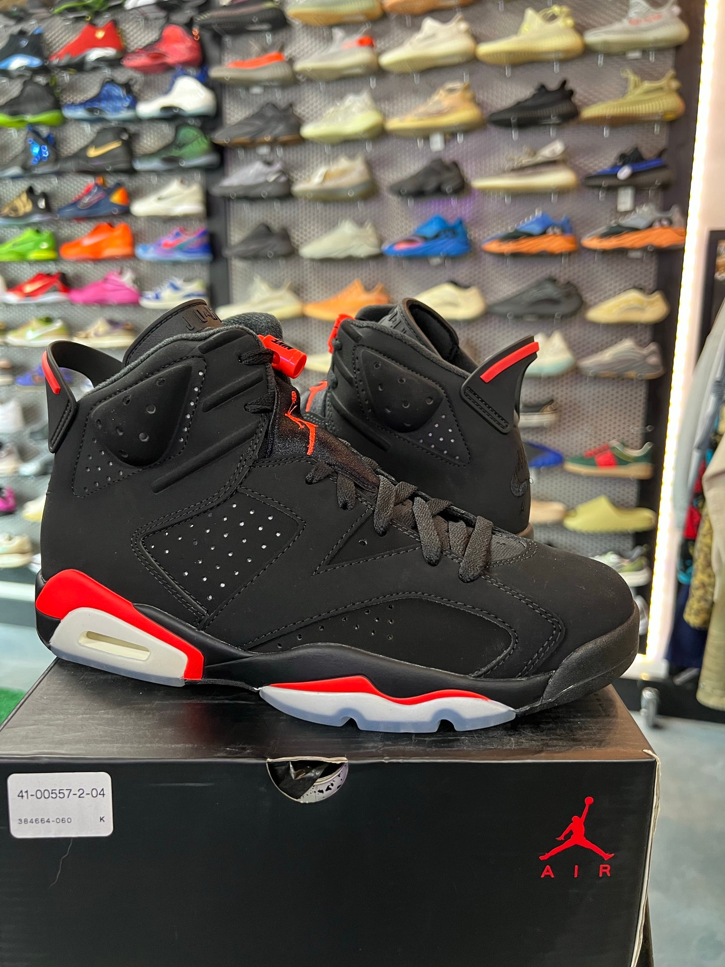 Jordan 6 Retro Black Infrared (2019)