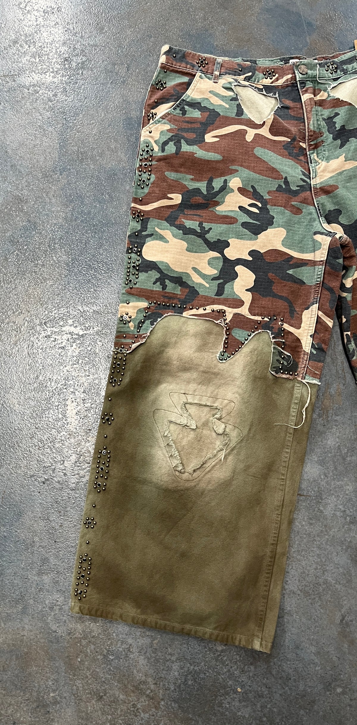 Vale Forever Armor Pants ‘Tan Green Camo’
