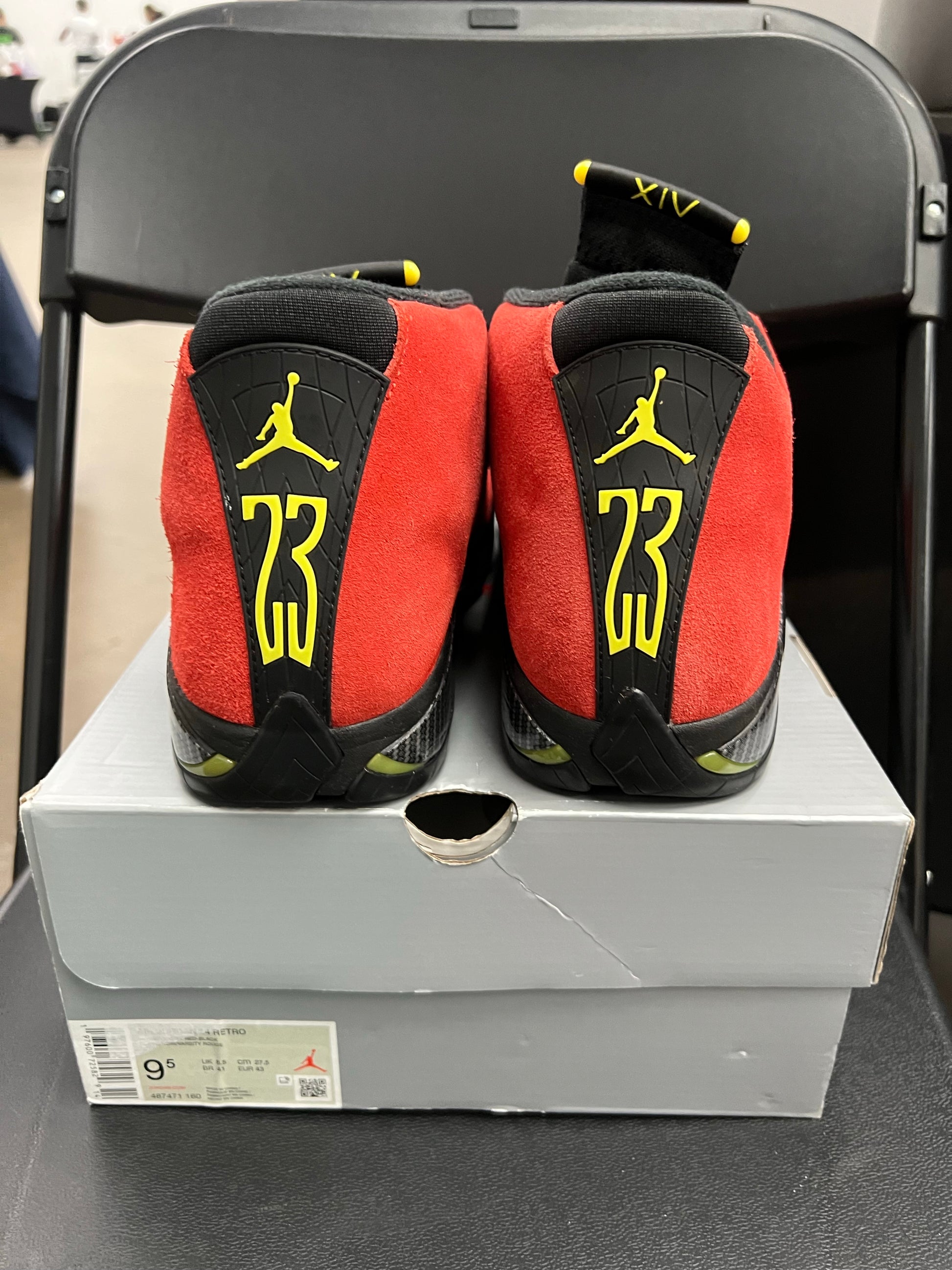 Jordan 14 Retro Ferrari (2025)