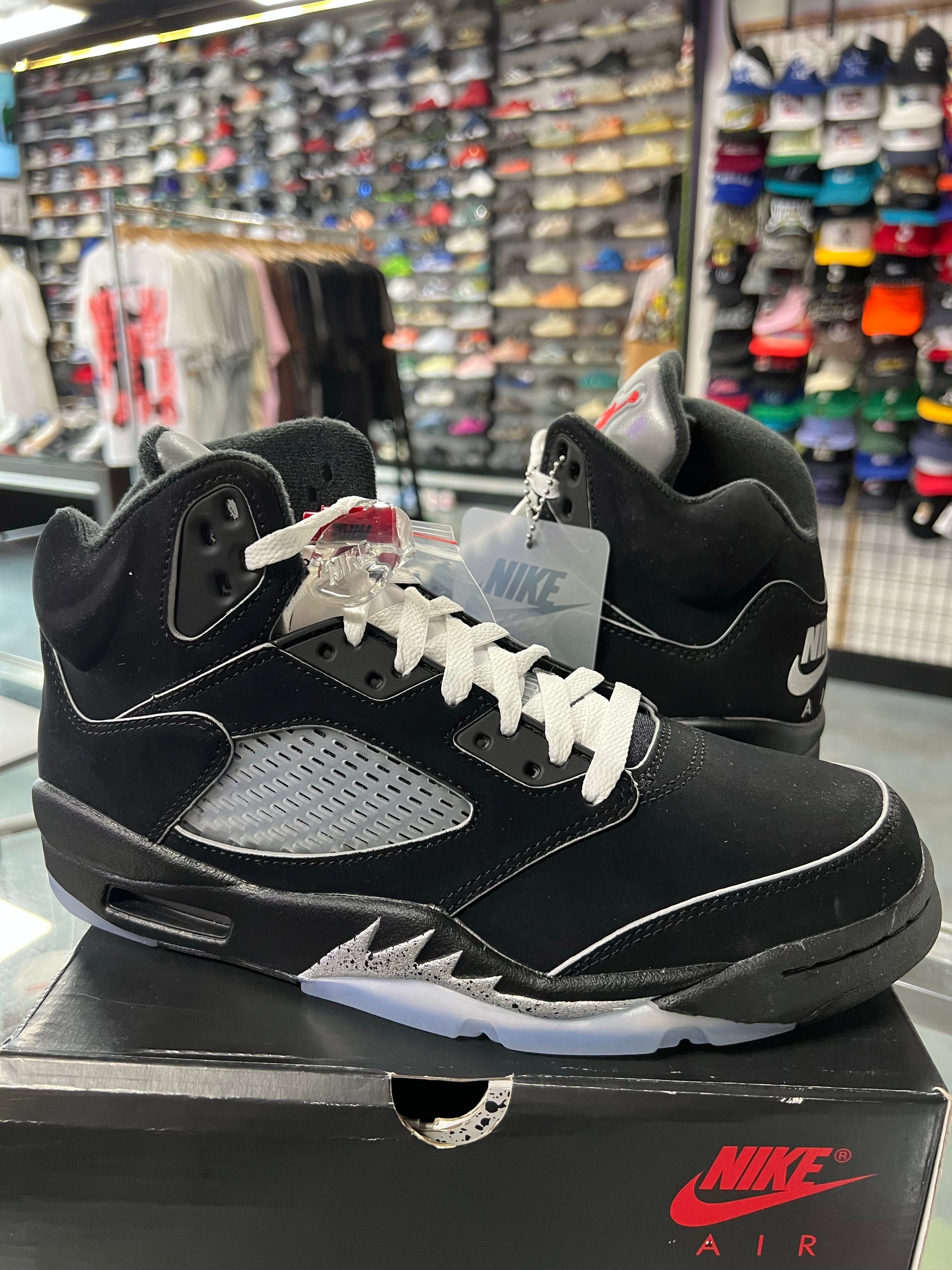 Jordan 5 Retro OG Black Metallic Reimagined (YZC)
