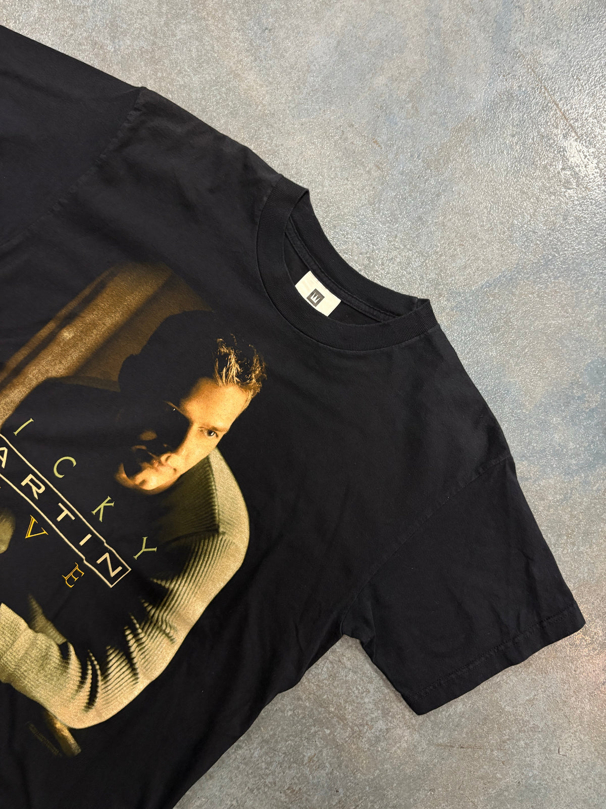 Vintage Ricky Martin Livin' La Vida Loca Tour 2000 Tshirt OTF