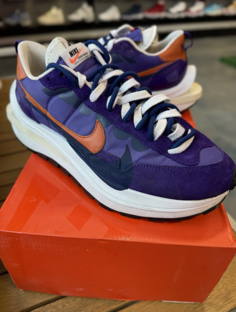 Nike Vaporwaffle sacai Dark Iris (LC)